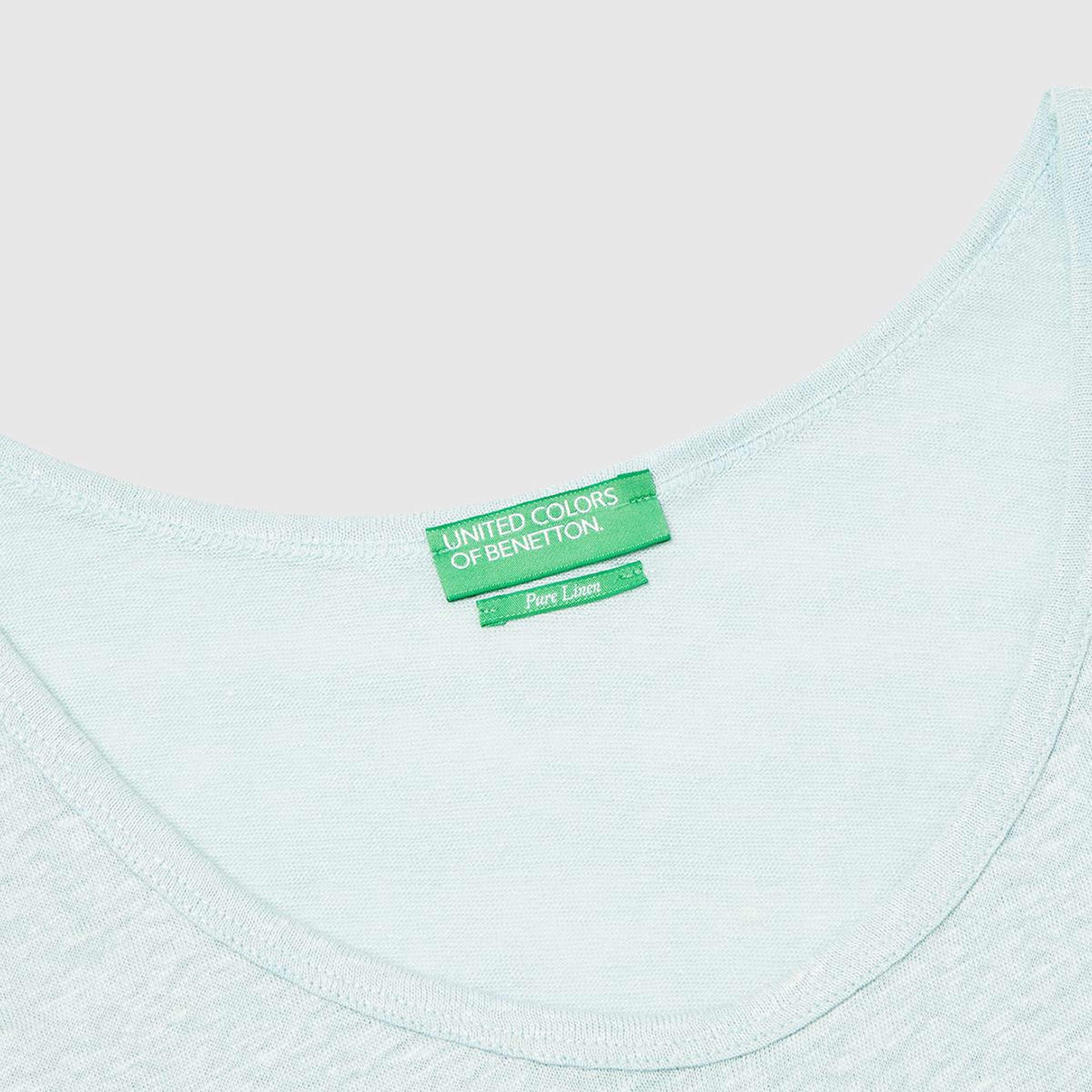 Kadın Su Yeşili %100 Keten Yanları Yırtmaçlı Regular Fit Yuvarlak Yaka Atlet