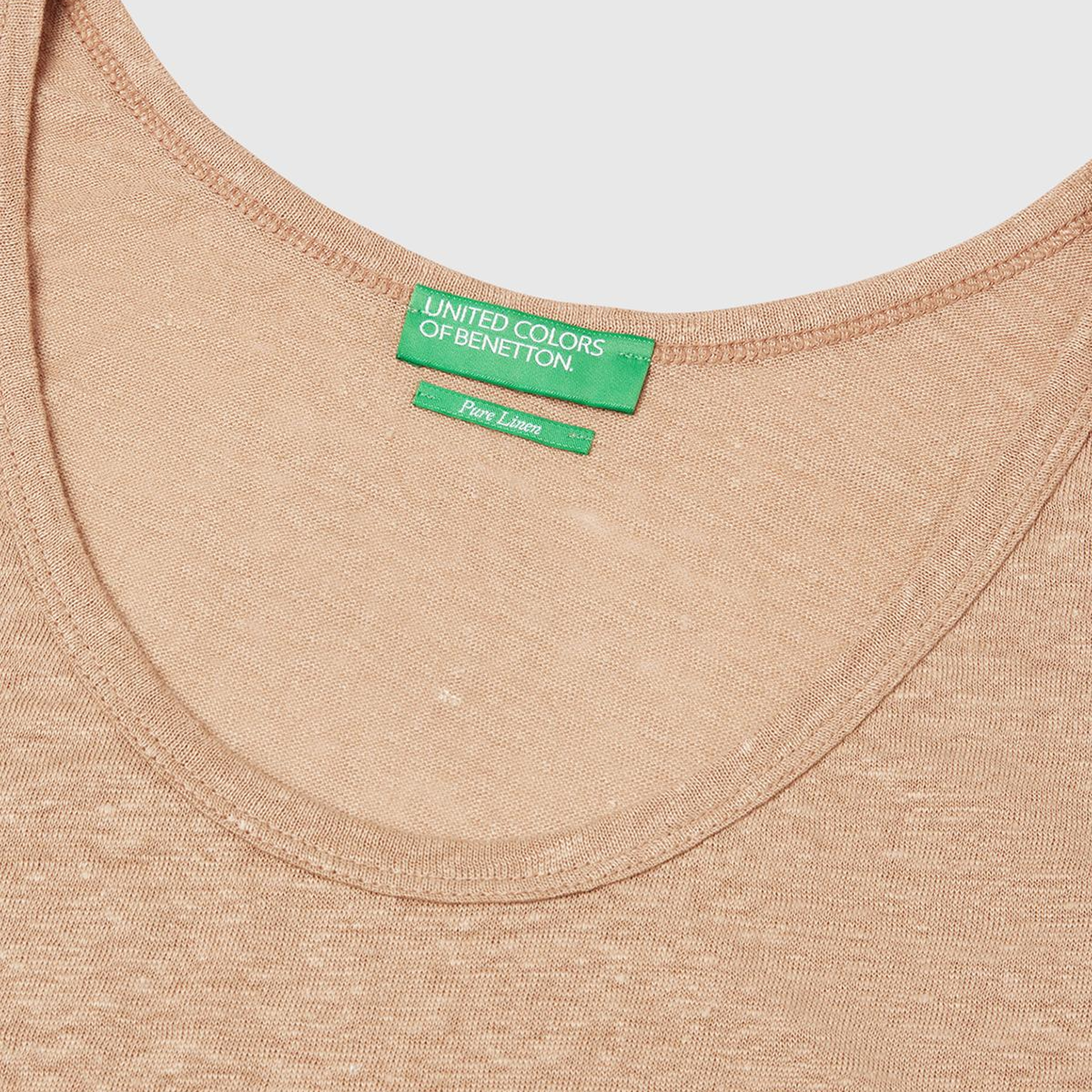 Kadın Bej %100 Keten Yanları Yırtmaçlı Regular Fit Yuvarlak Yaka Atlet