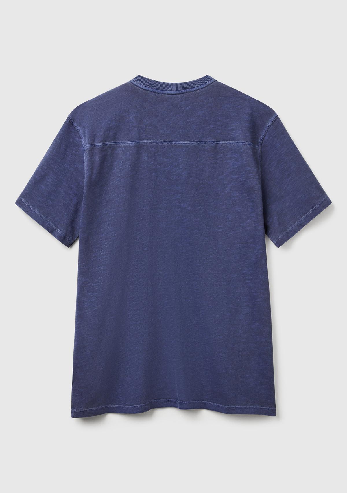 Erkek İndigo %100 Pamuk Yıpranmış Efektli Önü Baskılı Relax Fit T-Shirt