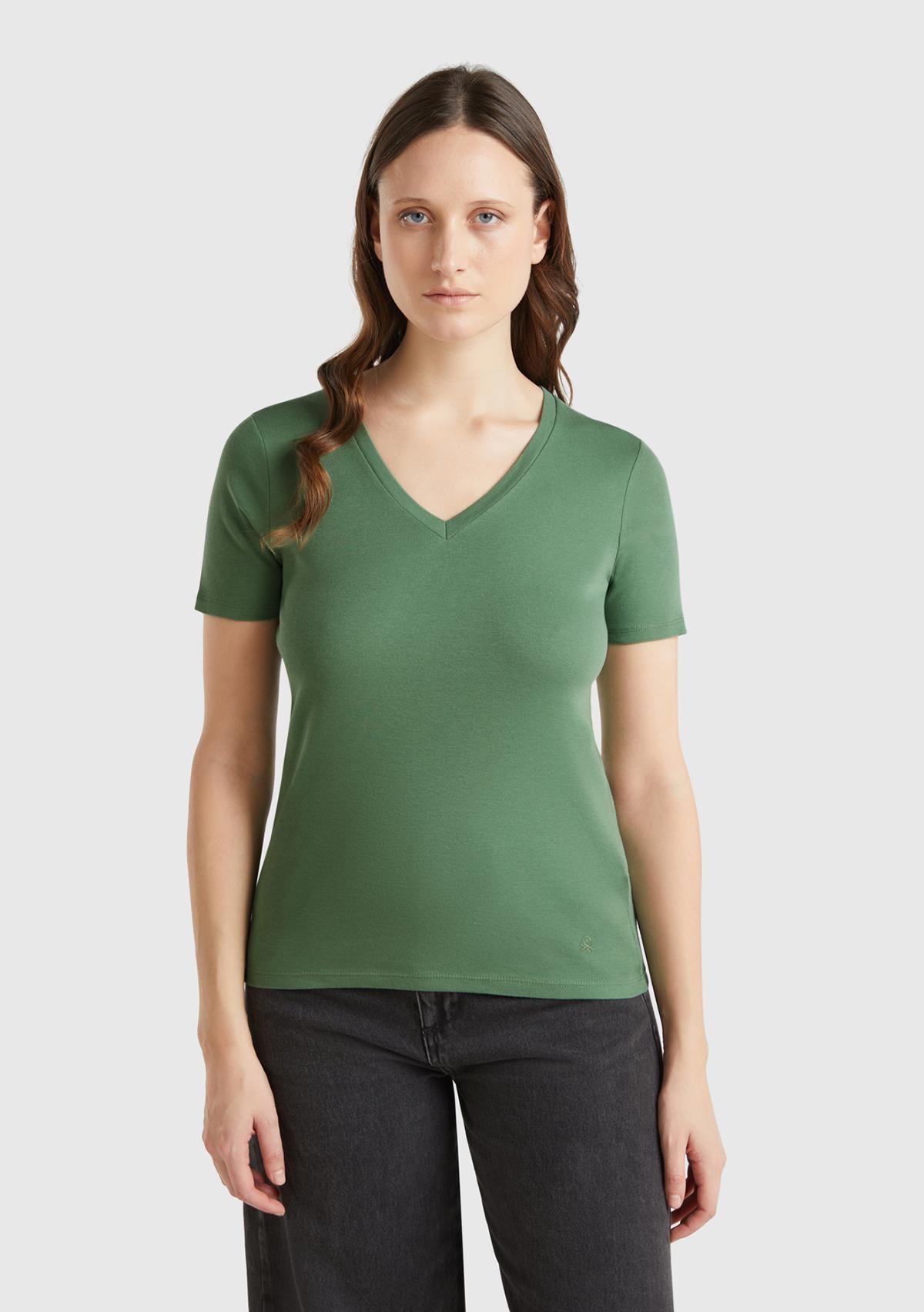 Kadın Açık Yeşil %100 Pamuk V Yaka Basic T-Shirt