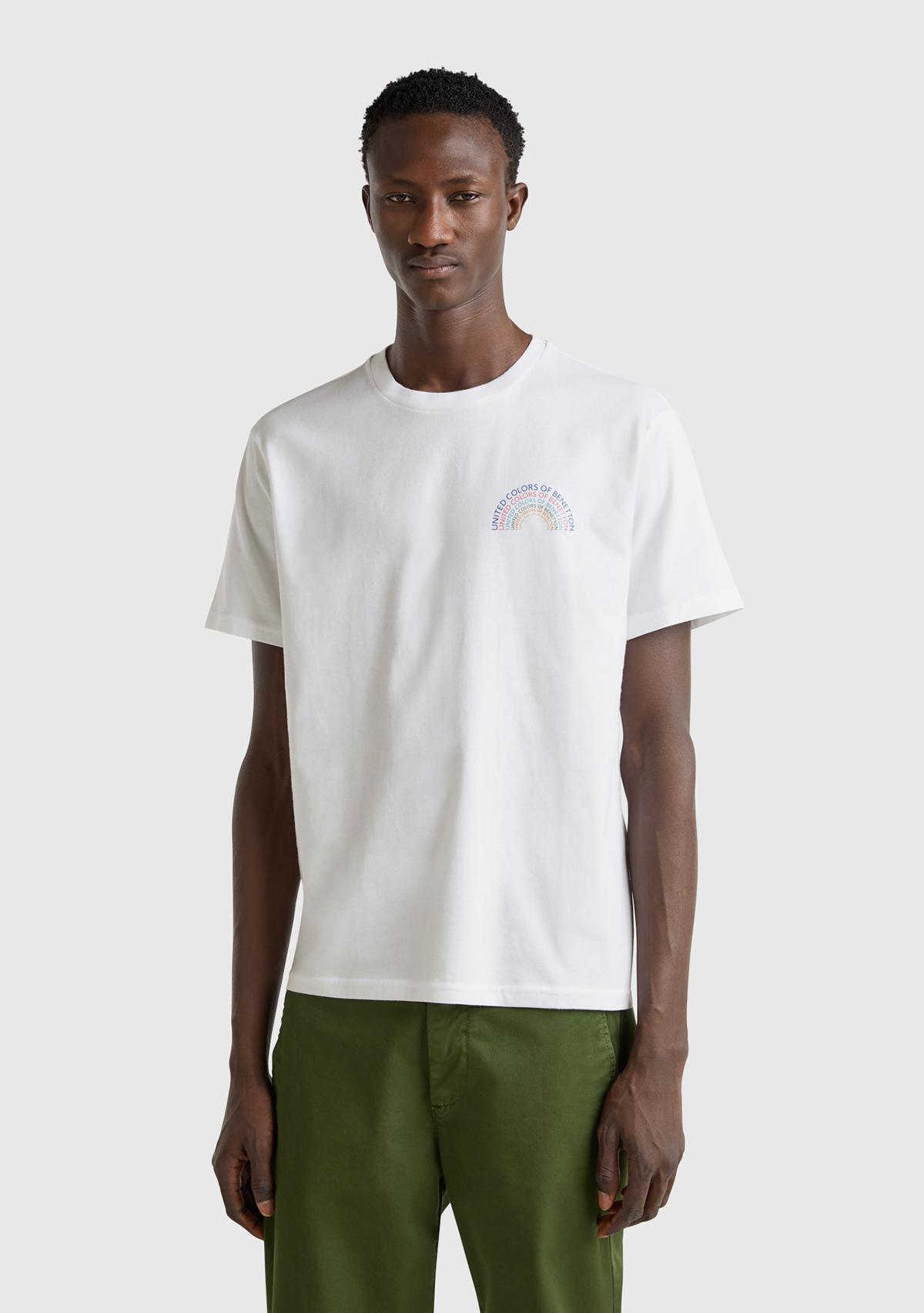 Erkek Beyaz %100 Pamuk Önü Logo Baskılı Relax Fit T-Shirt