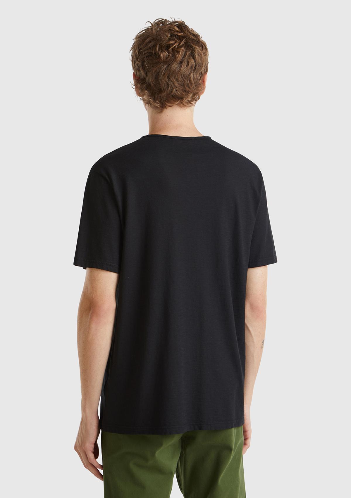 Erkek Siyah V Yaka Slub T-shirt