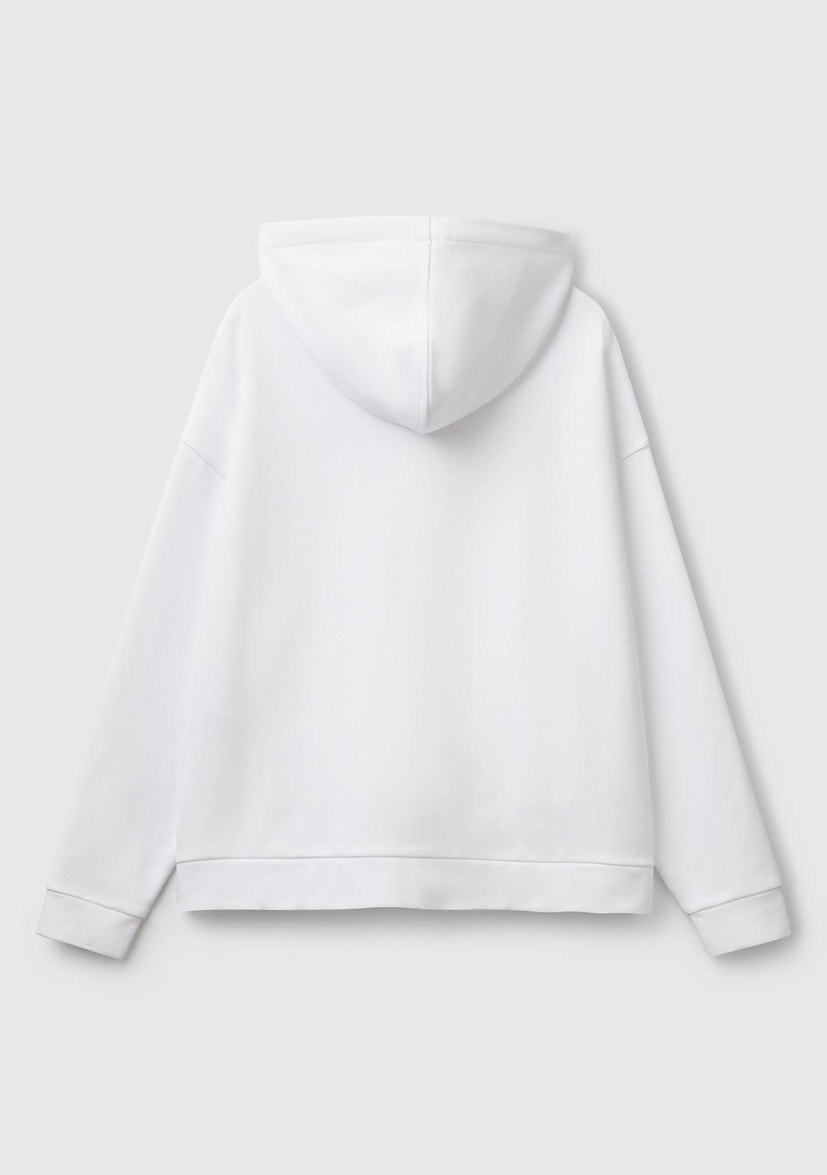 Kadın Beyaz Logo Baskı Detaylı Kapüşonlu Relax Fit Sweatshirt