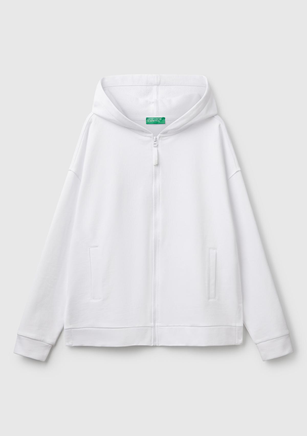 Kadın Beyaz Logo Baskı Detaylı Kapüşonlu Relax Fit Sweatshirt