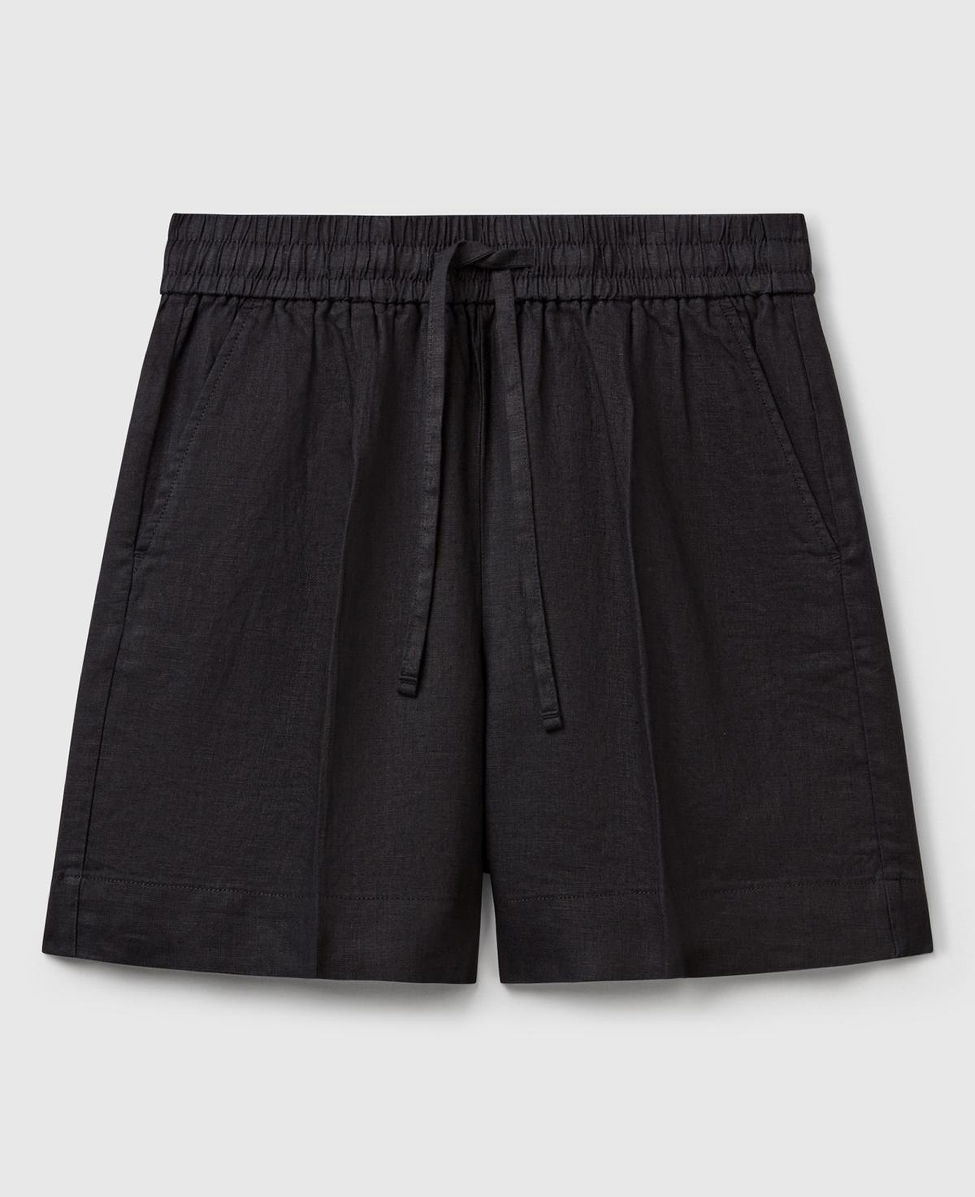 Kadın Siyah %100 Keten Büzgü İpli Cepli Bermuda Şort