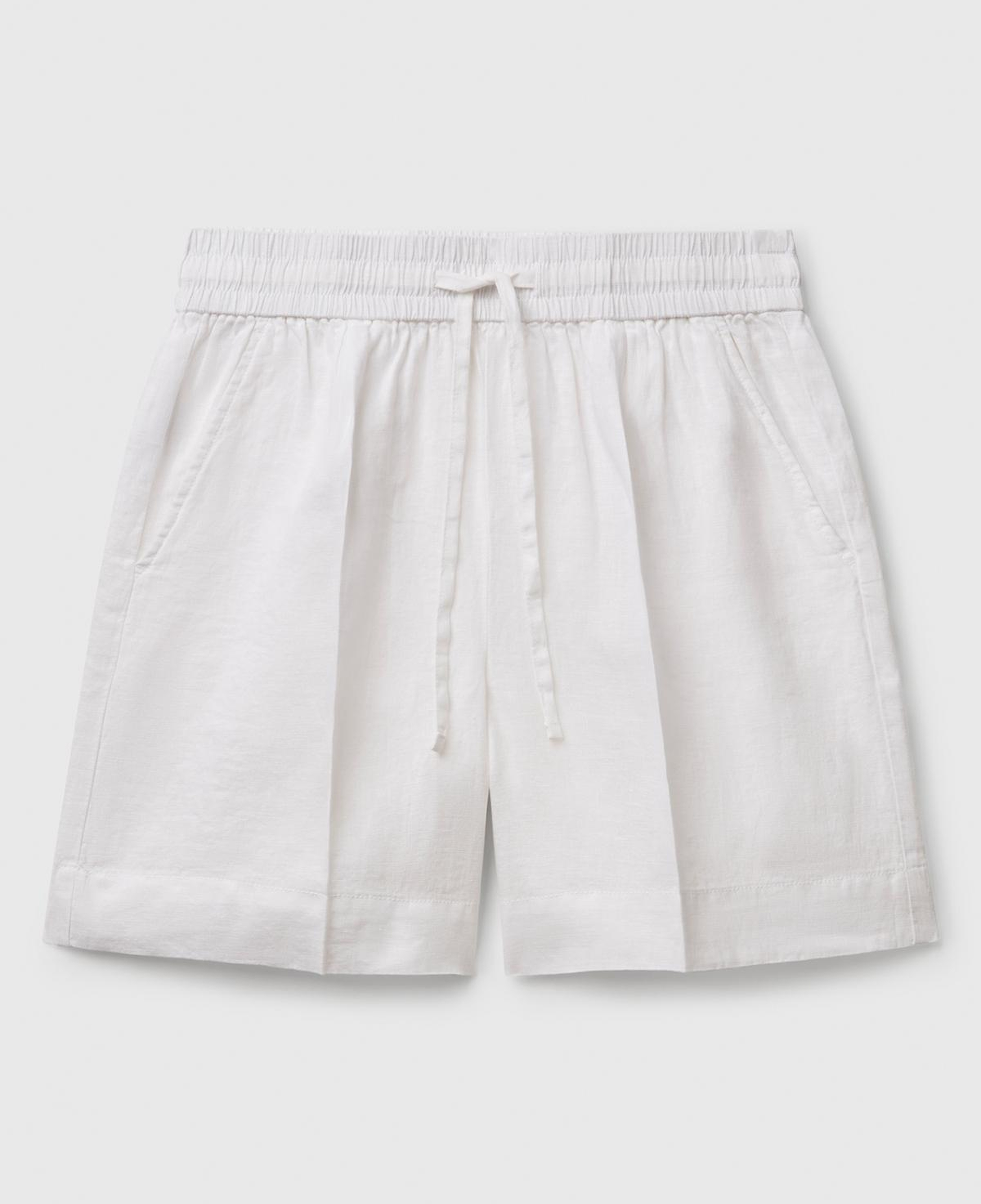 Kadın Beyaz %100 Keten Büzgü İpli Cepli Bermuda Şort