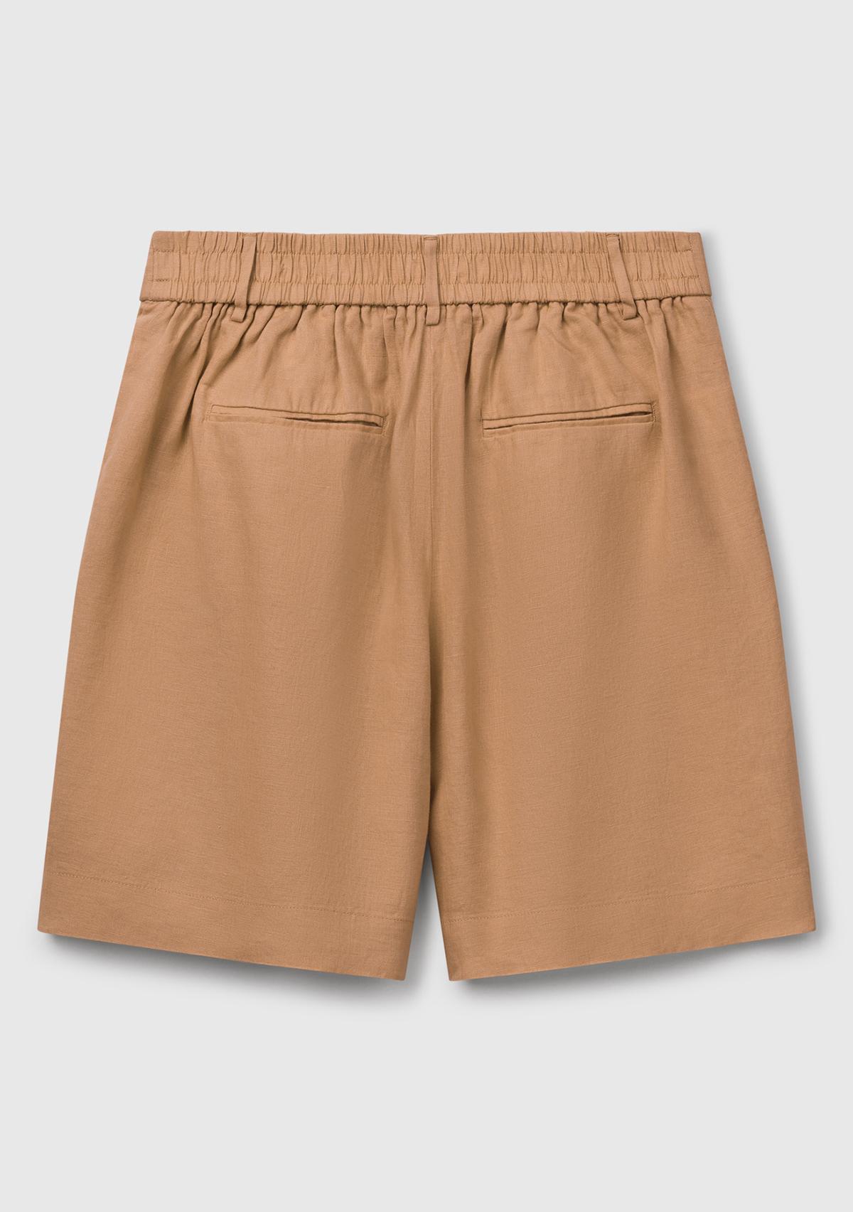 Kadın Bej %100 Keten Arka Beli Lastikli Pileli Relax Fit Bermuda Şort
