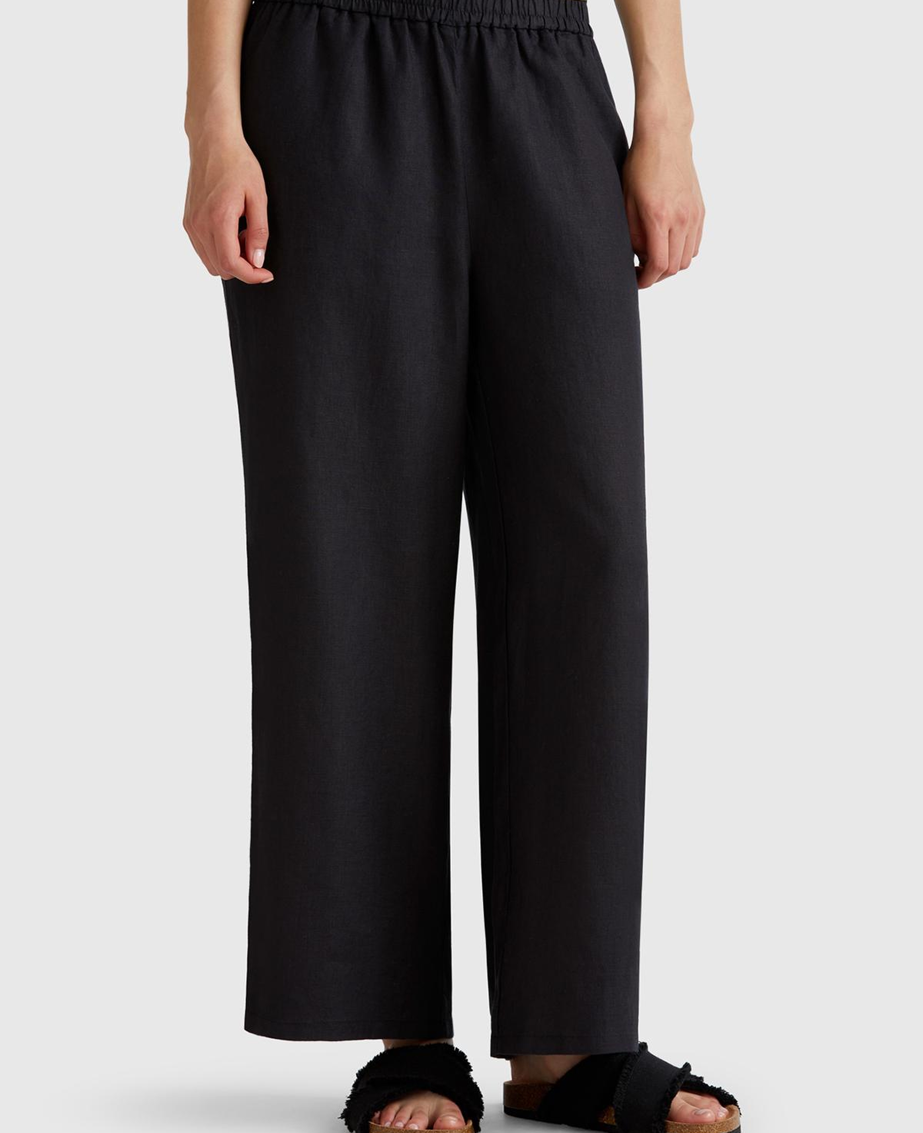 Kadın Siyah %100 Keten Beli Lastikli Bol Kısa Paça Pantolon