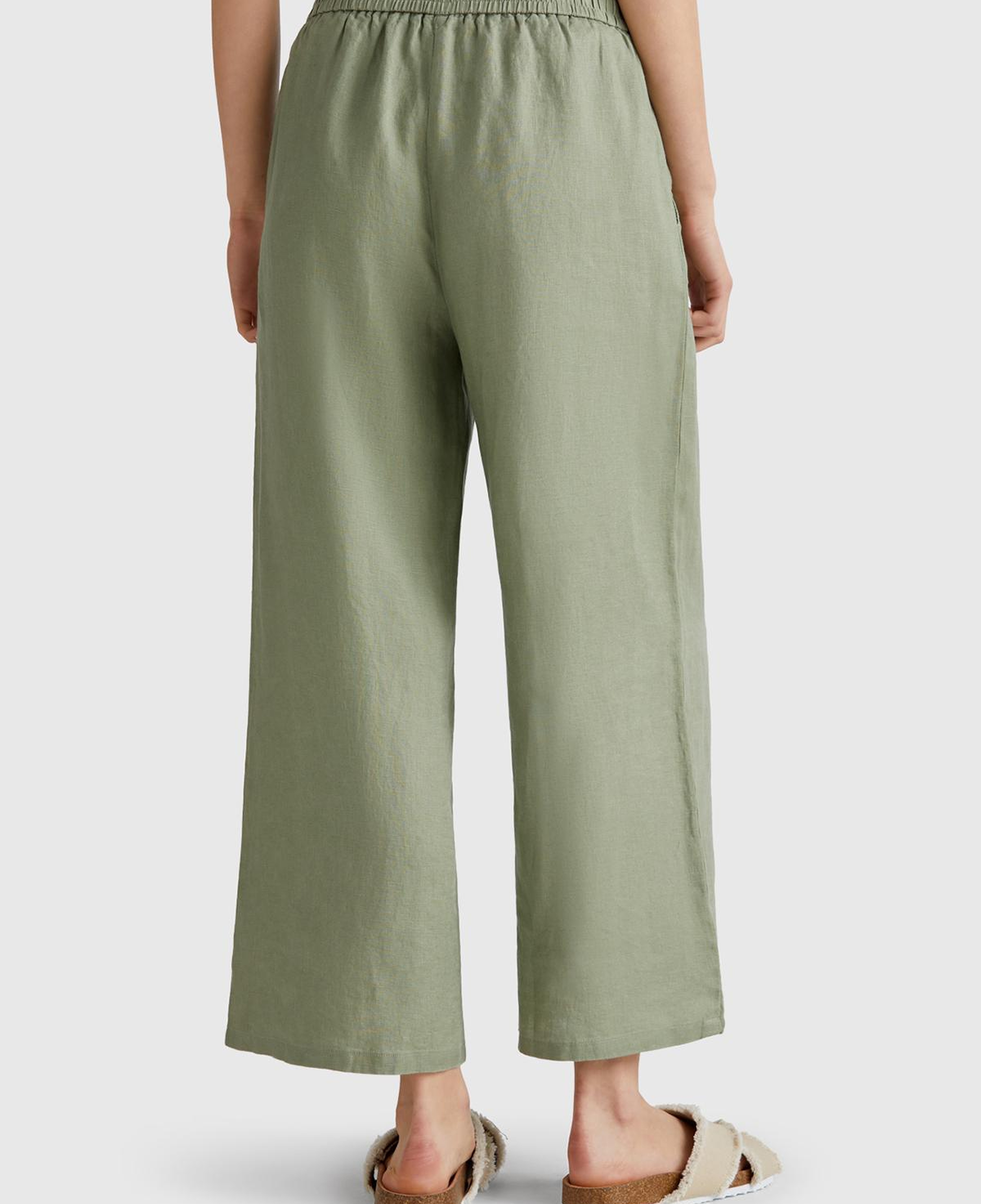 Kadın Adaçayı yeşili %100 Keten Beli Lastikli Bol Kısa Paça Pantolon