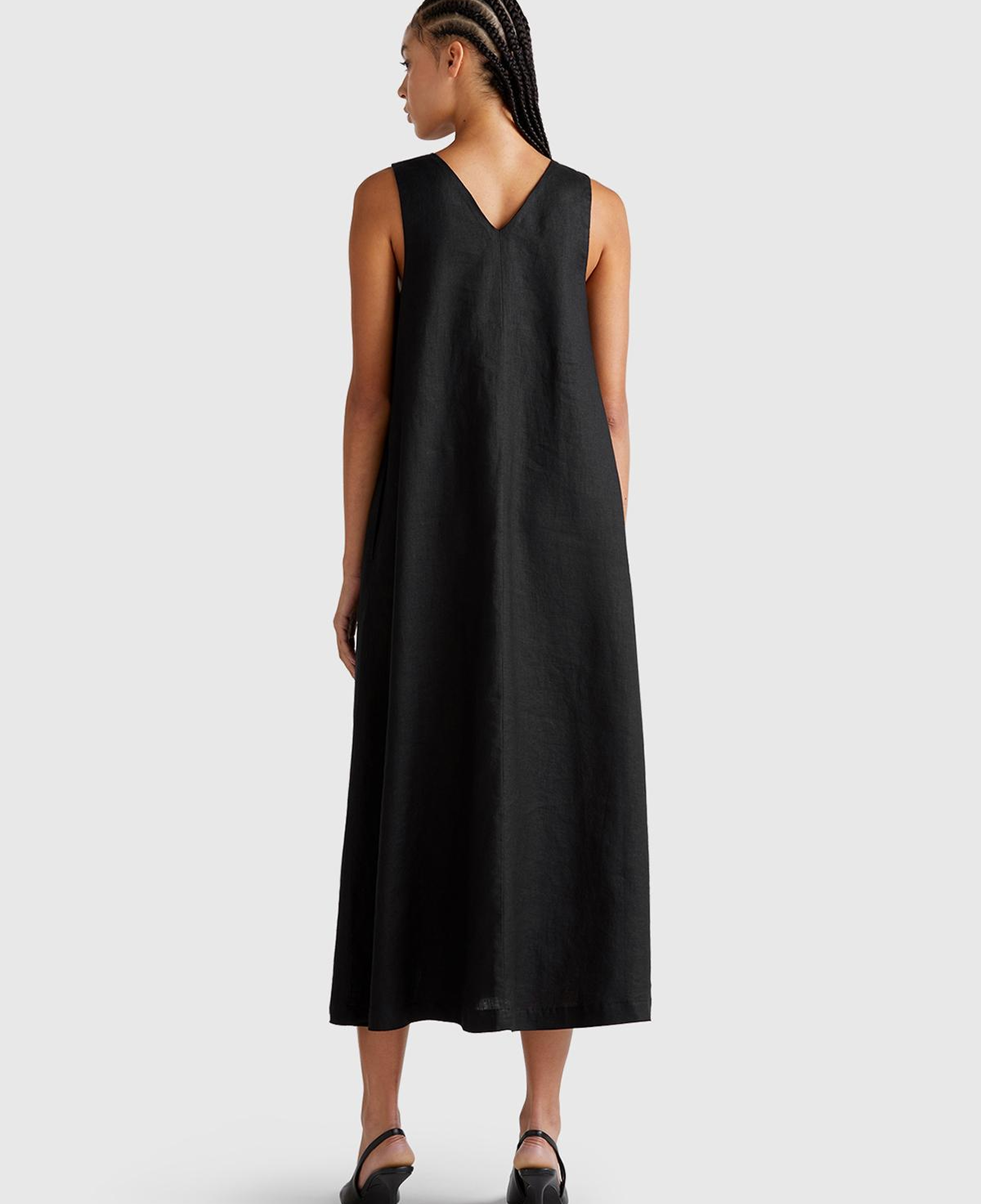 Kadın Siyah %100 Keten V Yaka Kolsuz A Kesim Midi Elbise