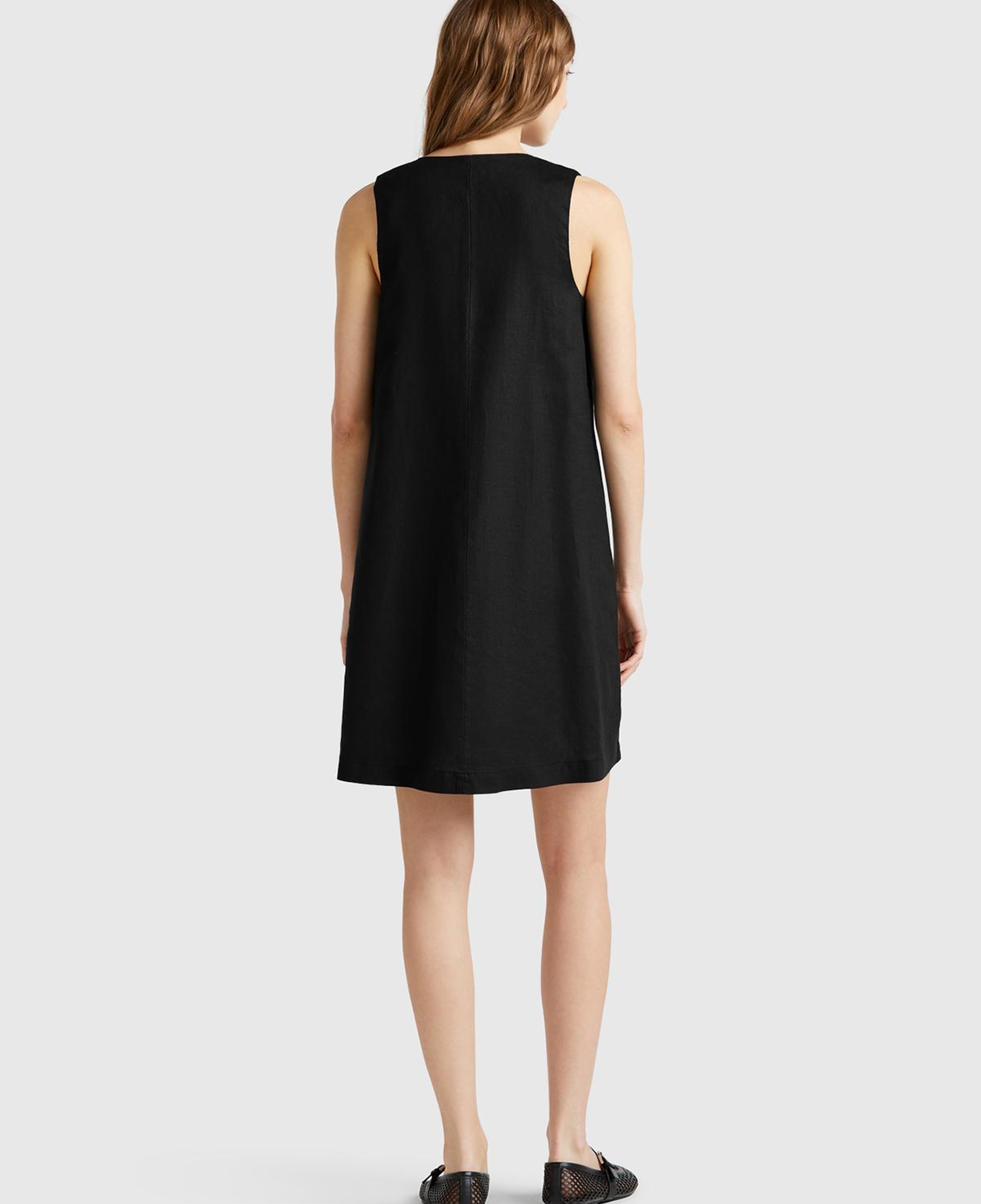 Kadın Siyah %100 Keten Yanı Fermuarlı A Kesim V Yaka Kısa Elbise