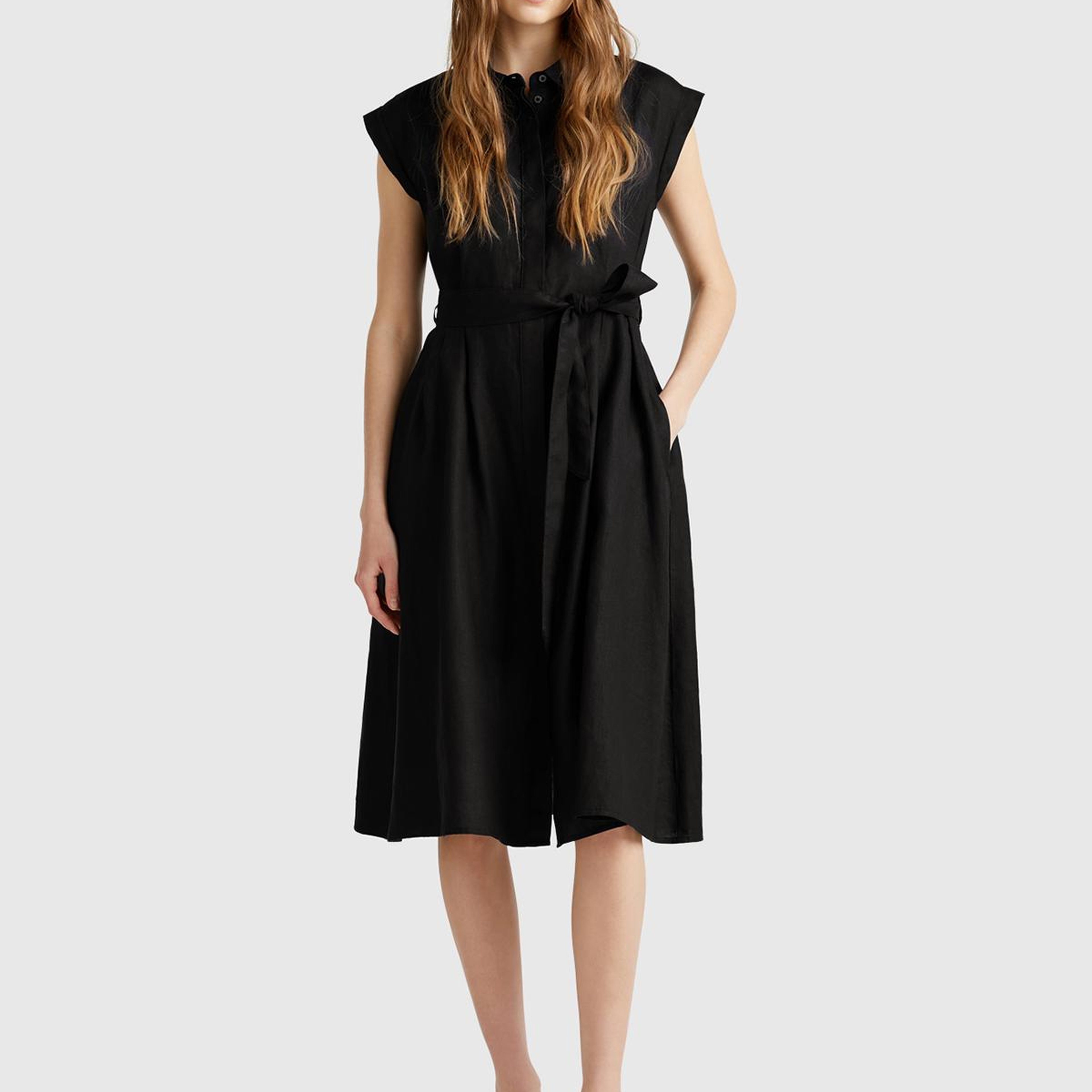 Kadın Siyah %100 Keten Pileli Çıkarılabilir Kuşaklı Gömlek Elbise