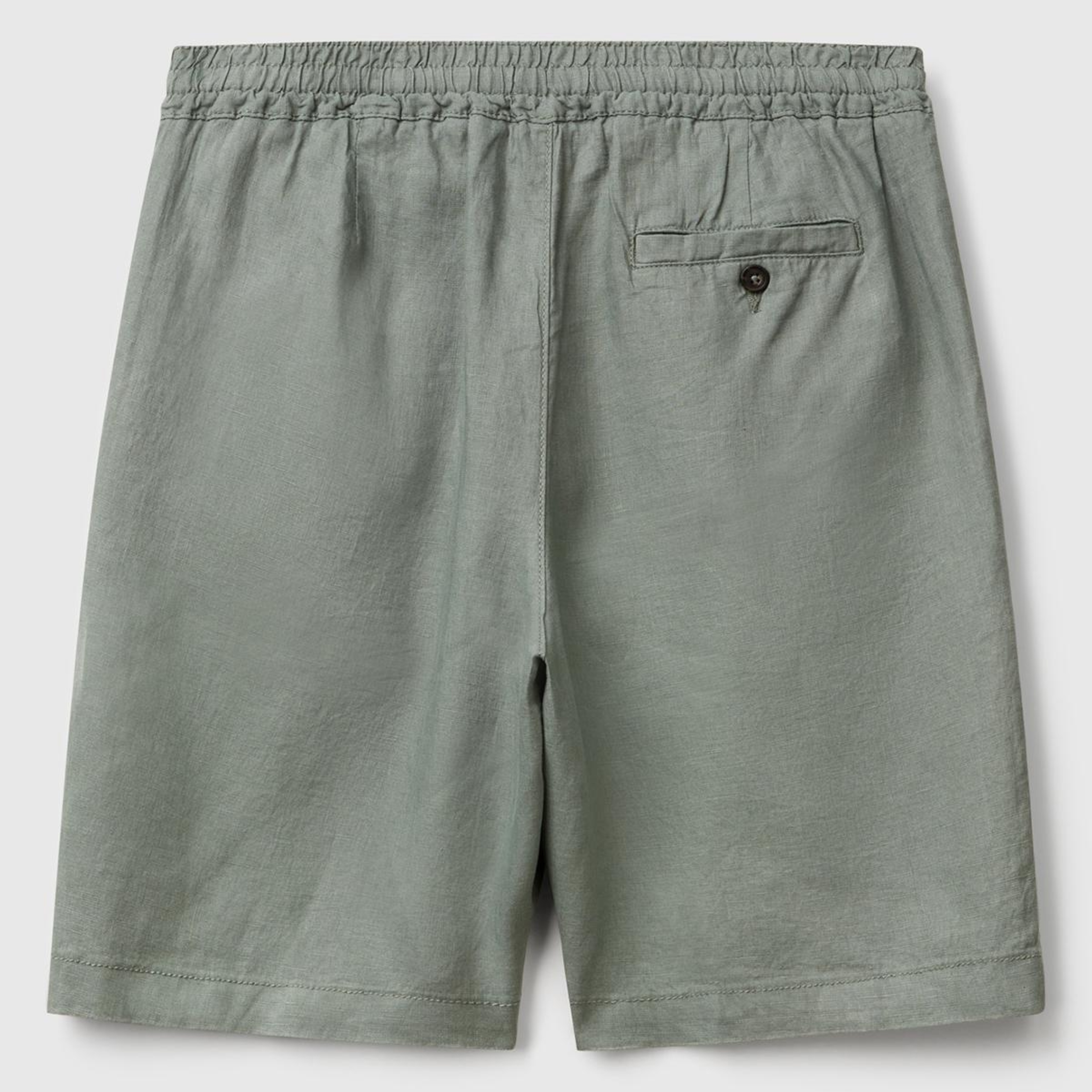 Erkek Soluk Yeşil %100 Keten Büzgü İpli Düğmeli Pile Detaylı Bermuda Şort