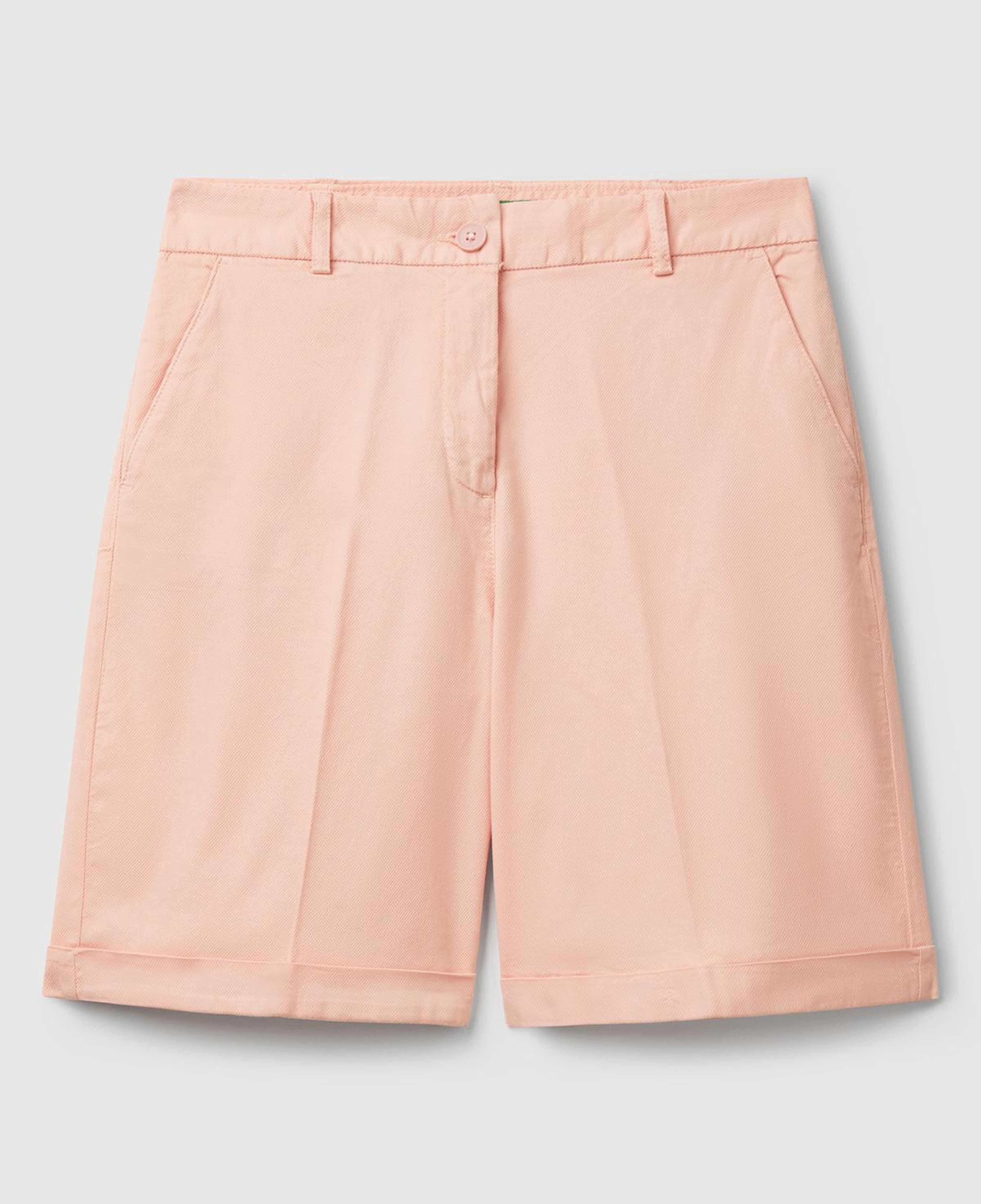 Kadın Pembe Pamuk Karışımlı Önü Düğmeli Regular Fit Bermuda Şort