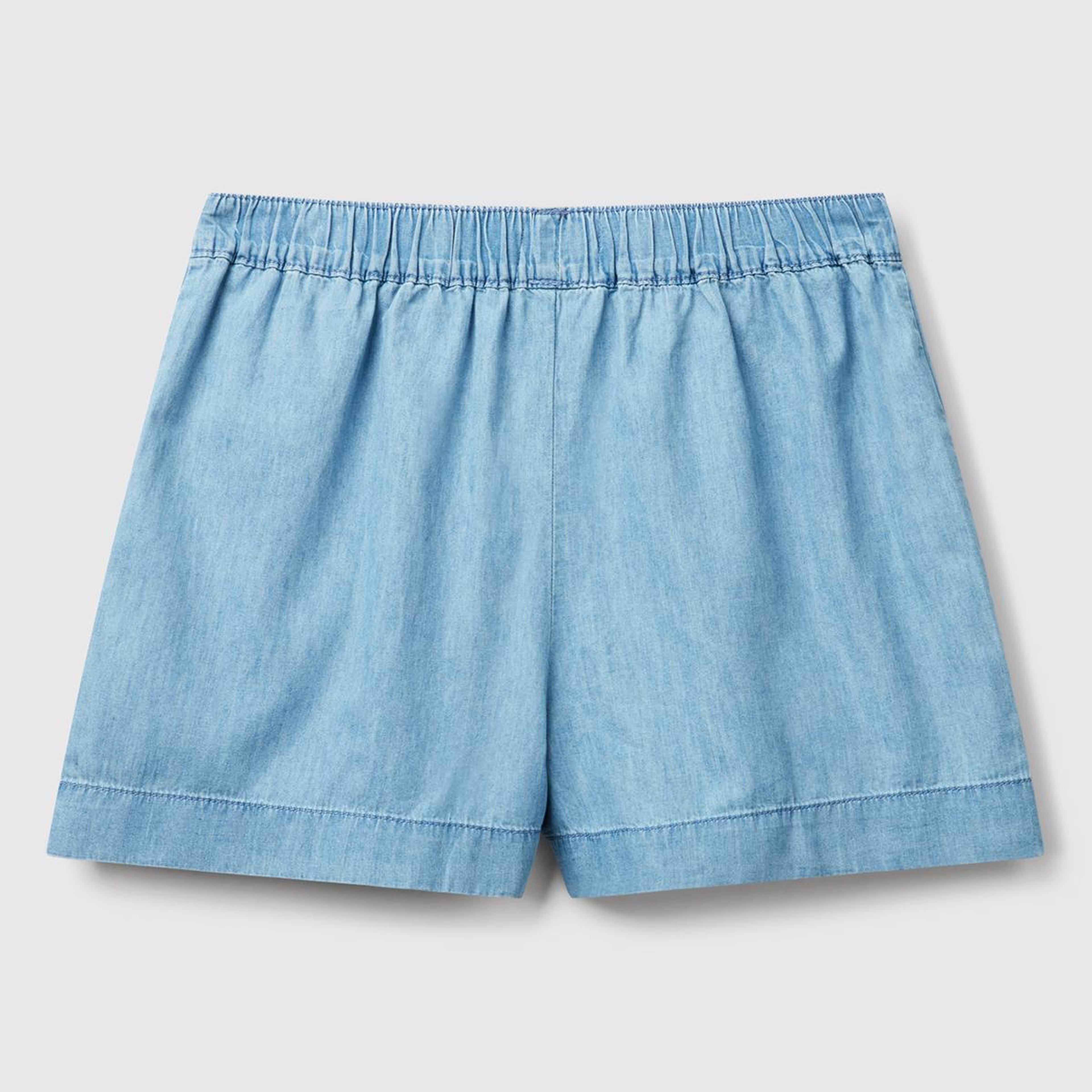 Kadın Açık Mavi %100 Koton Beli Lastikli Şamre Mini Şort