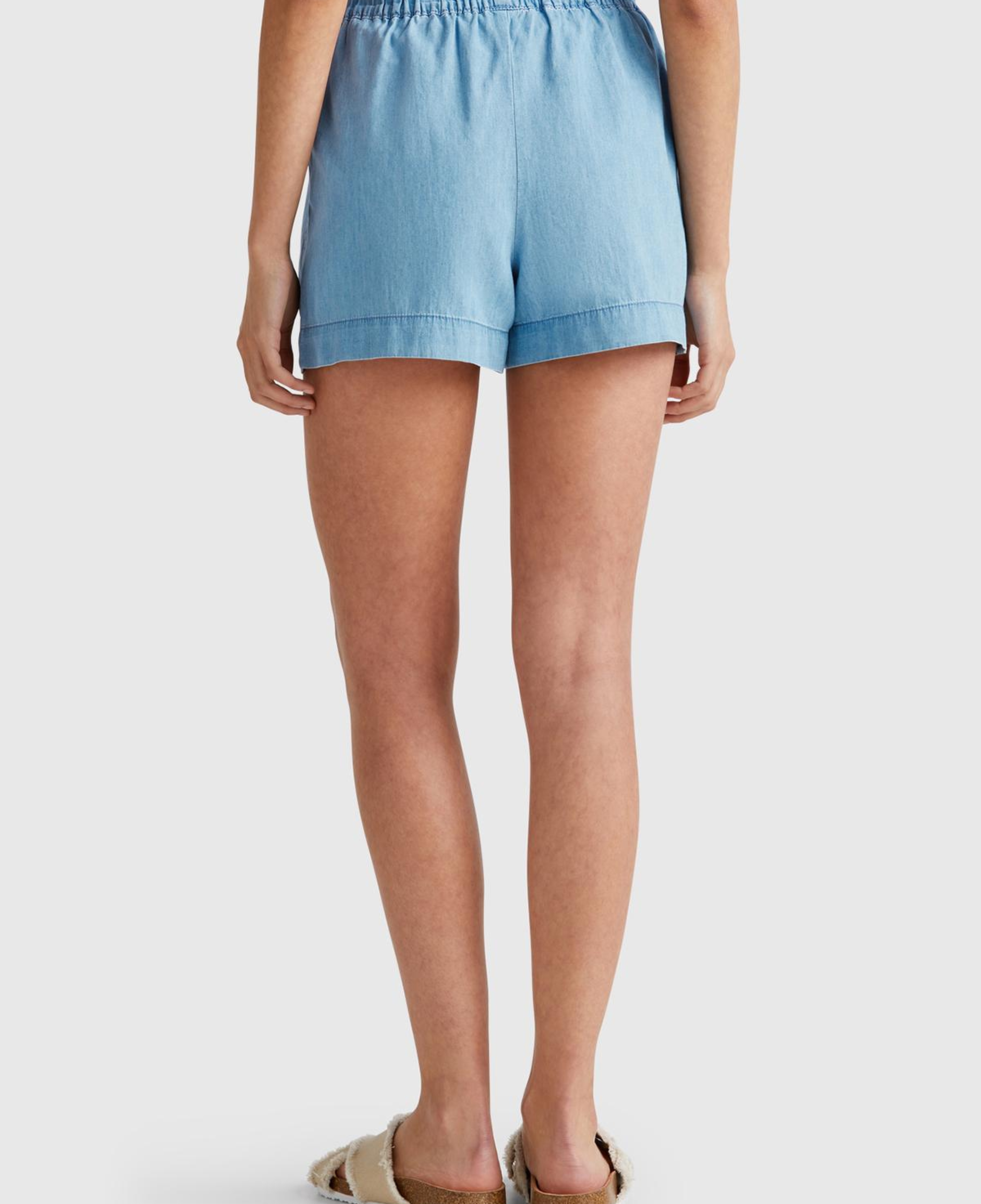 Kadın Açık Mavi %100 Koton Beli Lastikli Şamre Mini Şort