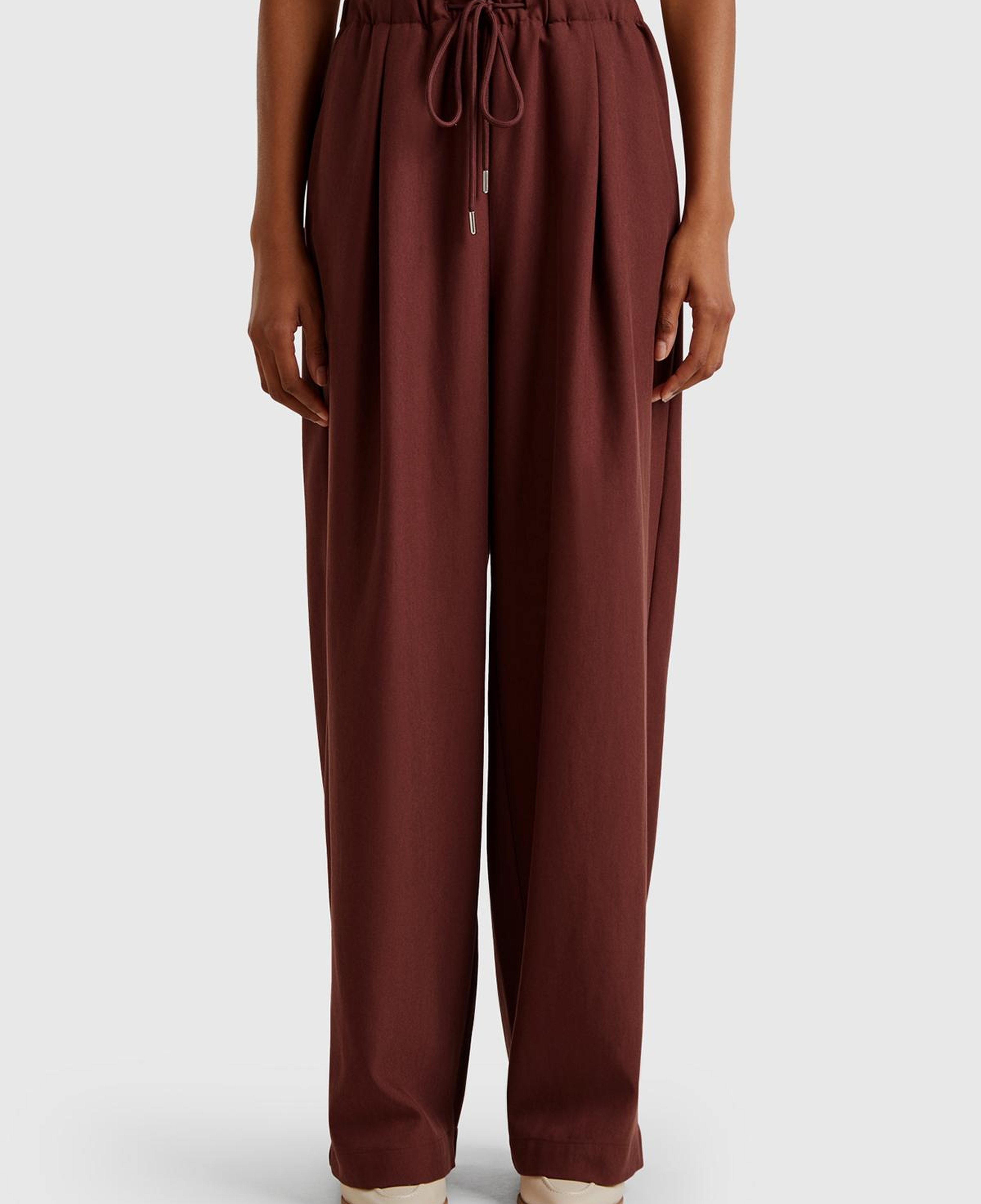 Kadın Kahverengi Liyosel Karışımlı Beli Lastikli Geniş Paça Pantolon