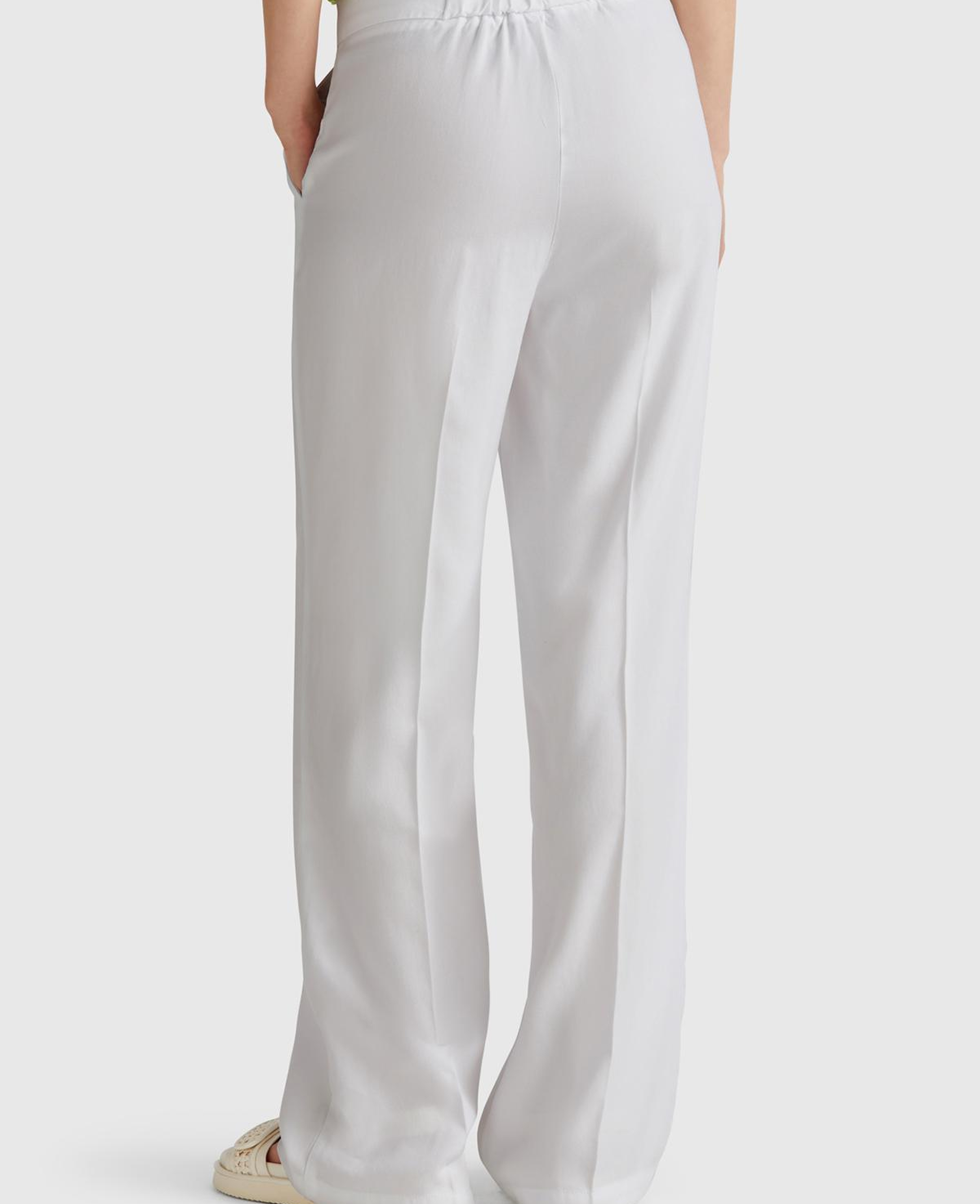 Kadın Beyaz %100 Liyosel Beli Lastikli Düz Paça Pantolon