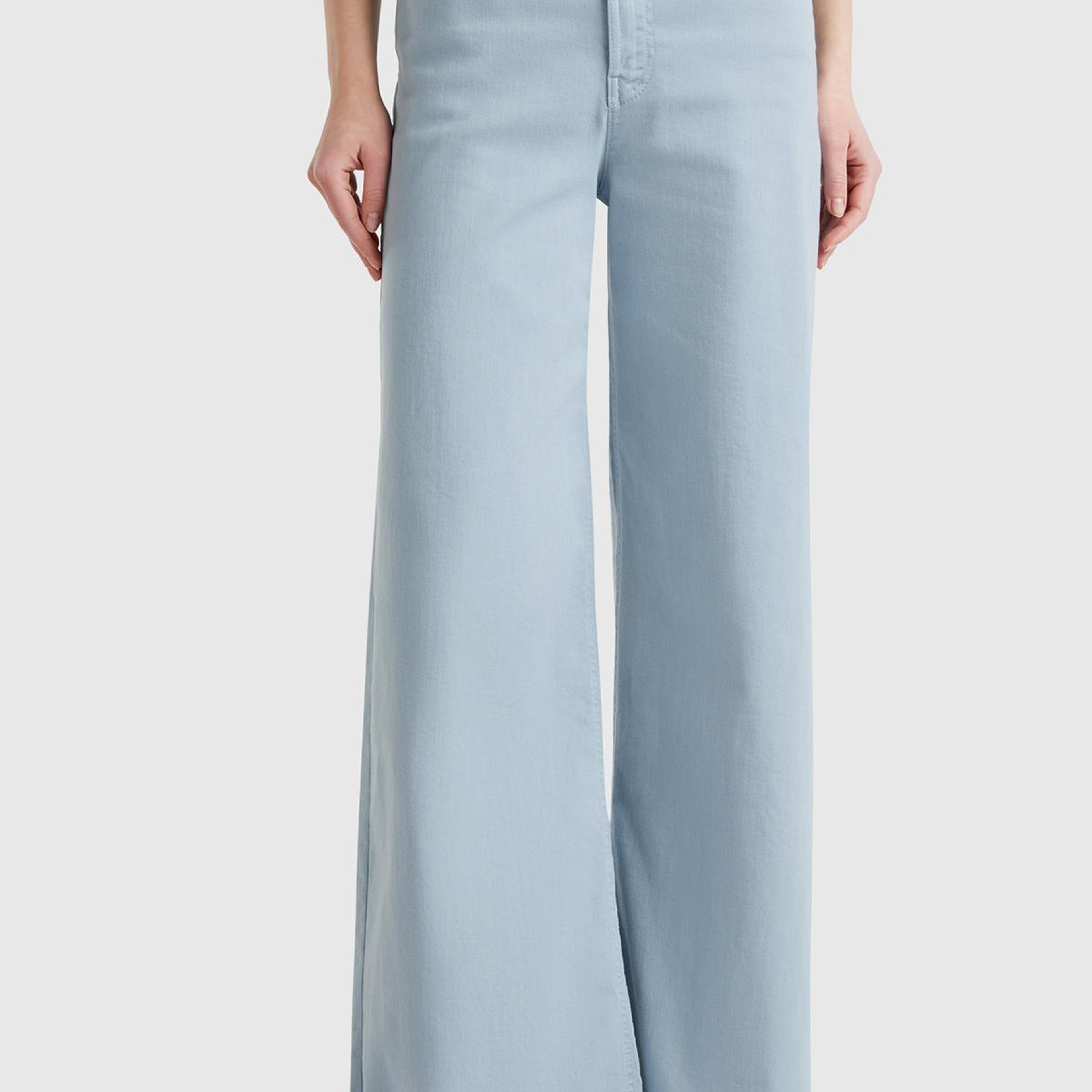 Kadın Açık Mavi Streç Pamuklu Arkası Logo Etiketli Bol Kesim Pantolon