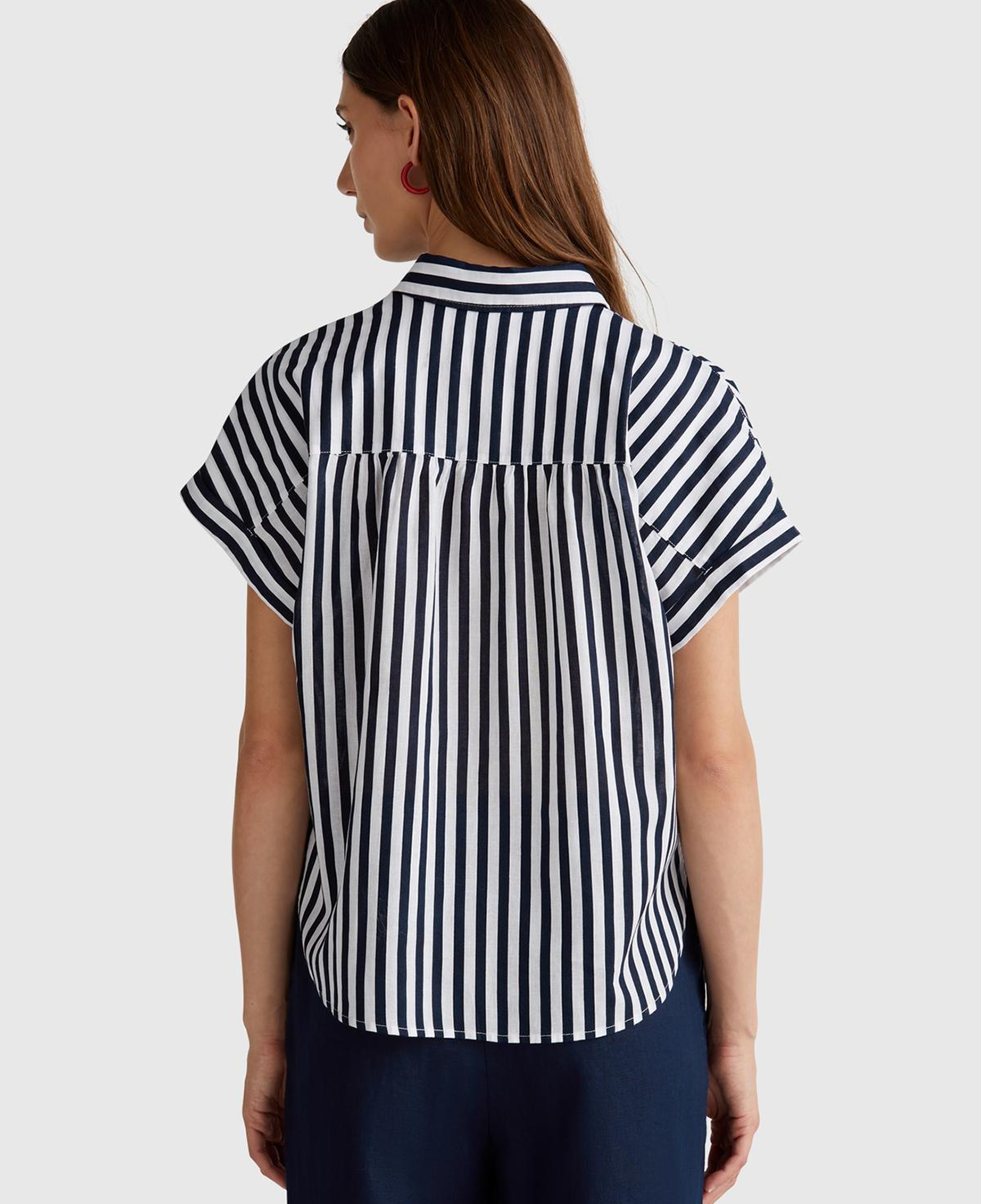 Kadın Lacivert Keten Karışımlı Çizgili Kimono Kol Gömlek