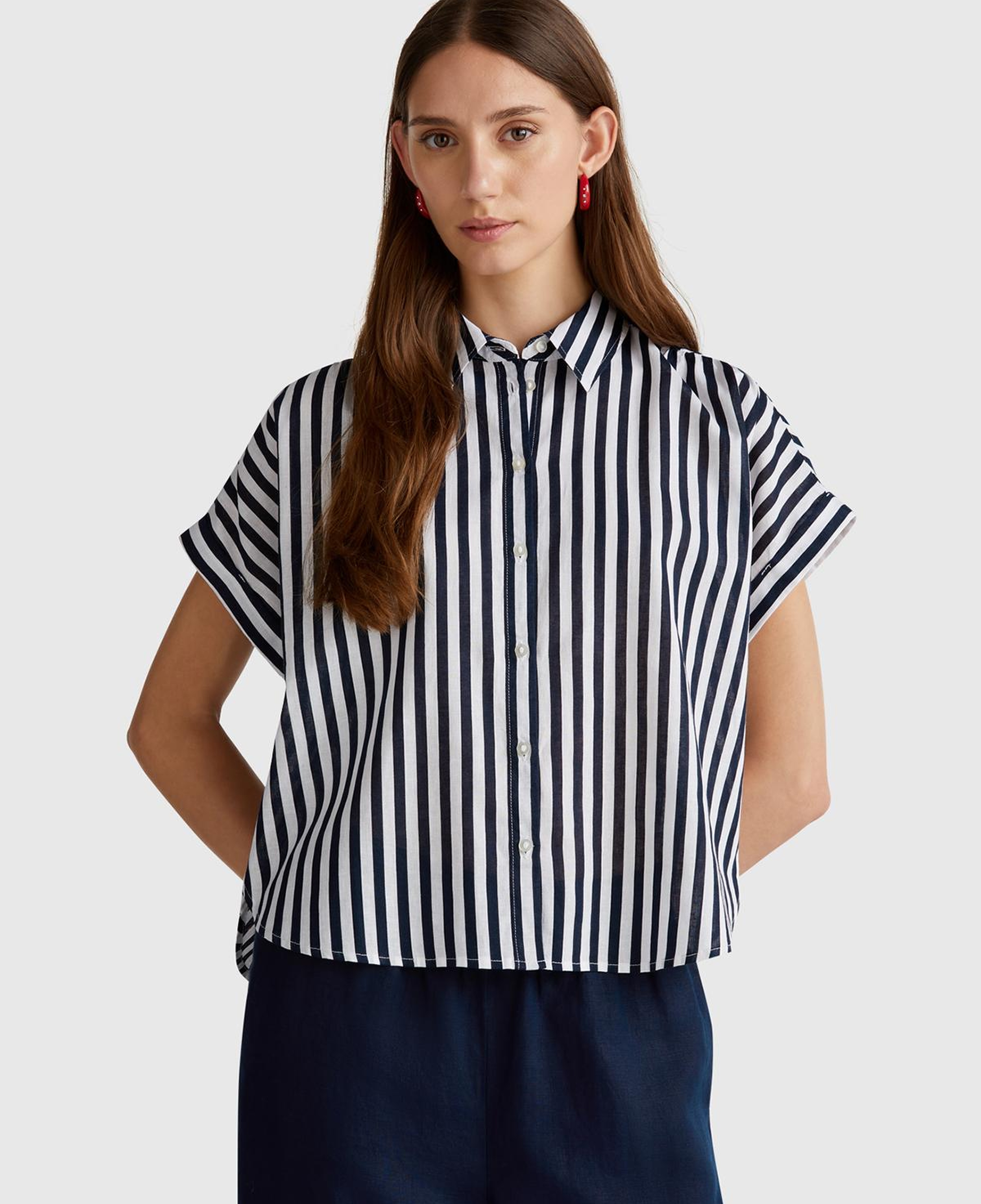 Kadın Lacivert Keten Karışımlı Çizgili Kimono Kol Gömlek