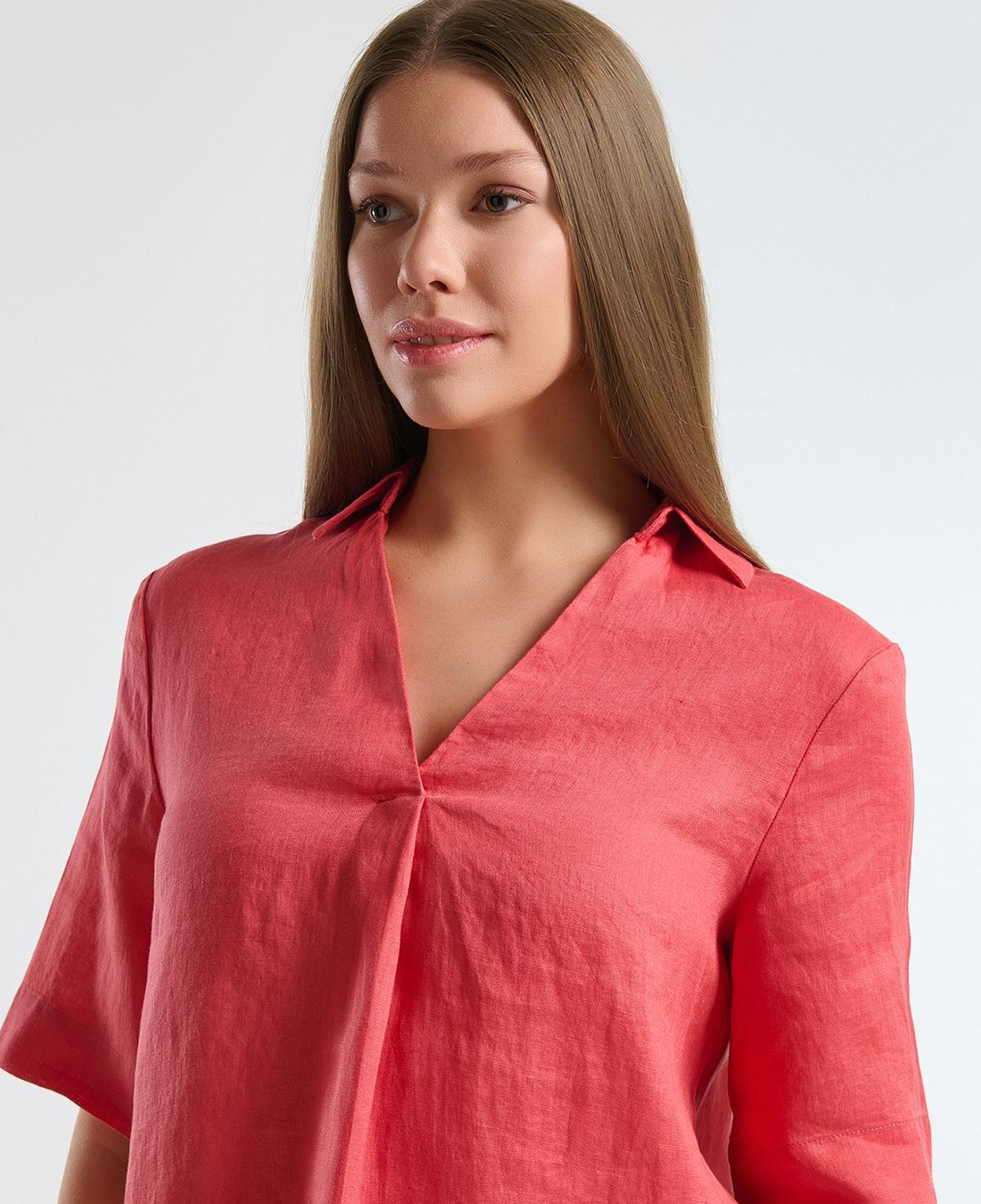 Kadın Mercan %100 Keten Relax Fit V Gömlek Yakalı Kısa Kollu Bluz