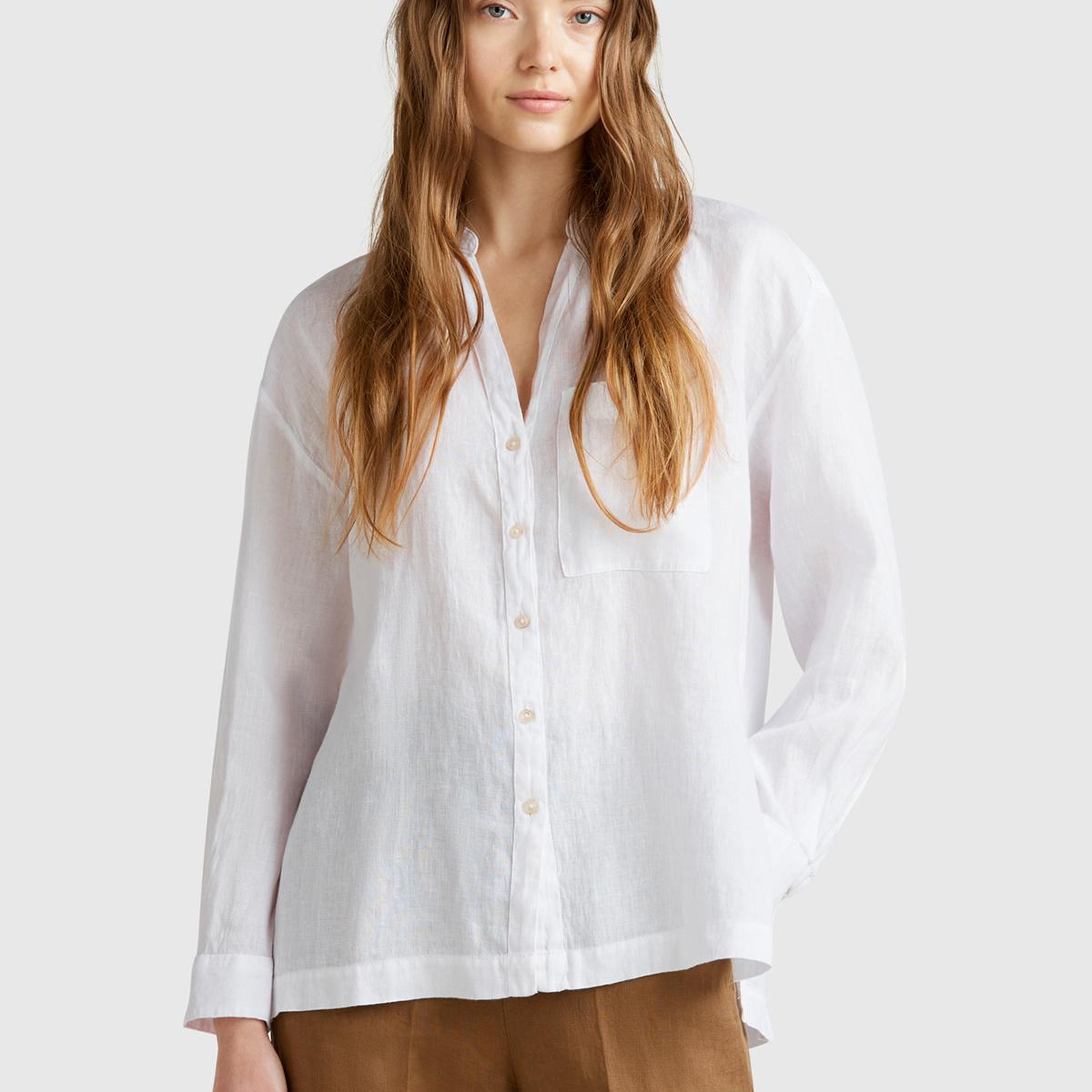 Kadın Beyaz %100 Keten Sol Önü Cepli Oversize Mandarin Yaka Gömlek