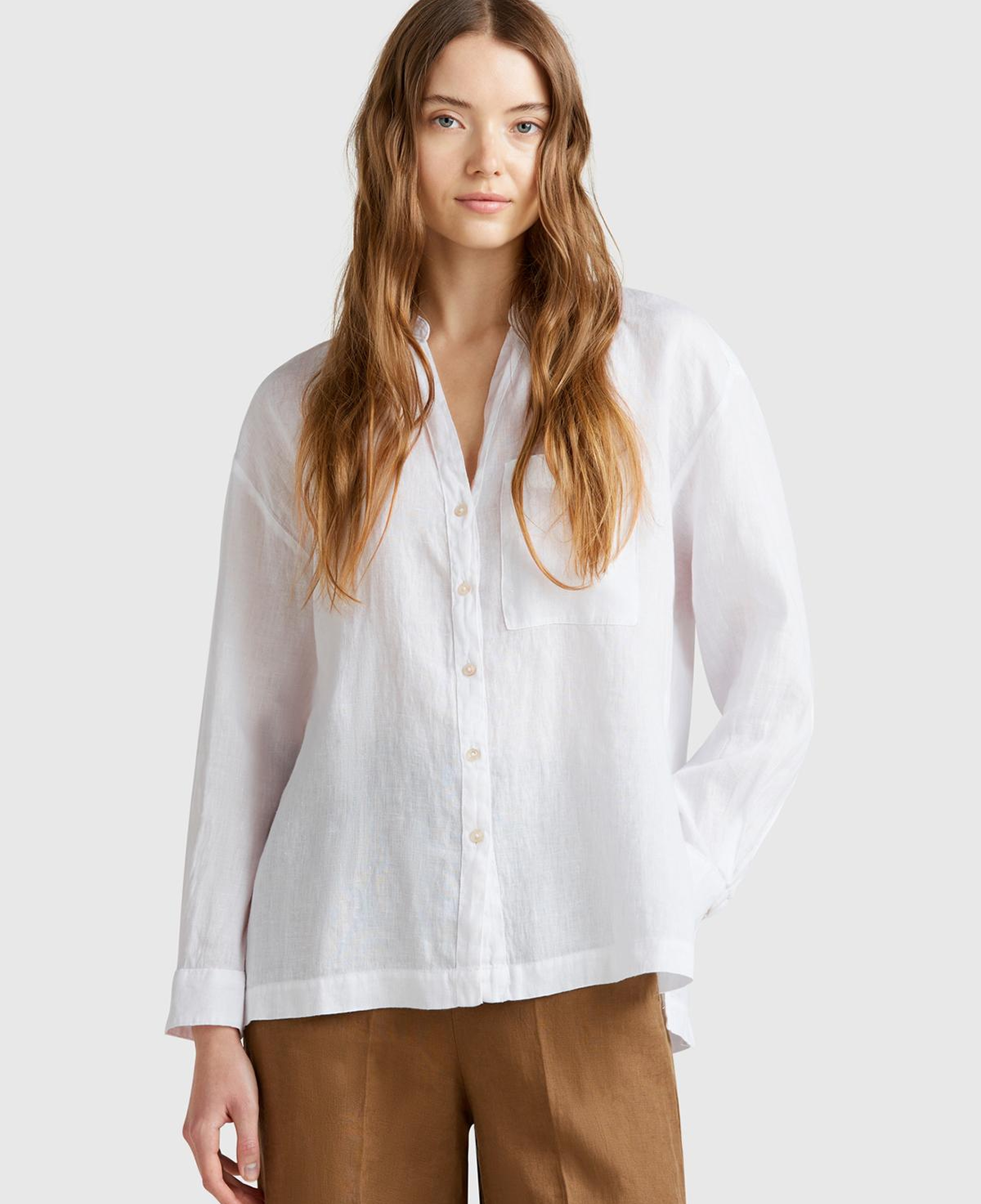 Kadın Beyaz %100 Keten Sol Önü Cepli Oversize Mandarin Yaka Gömlek