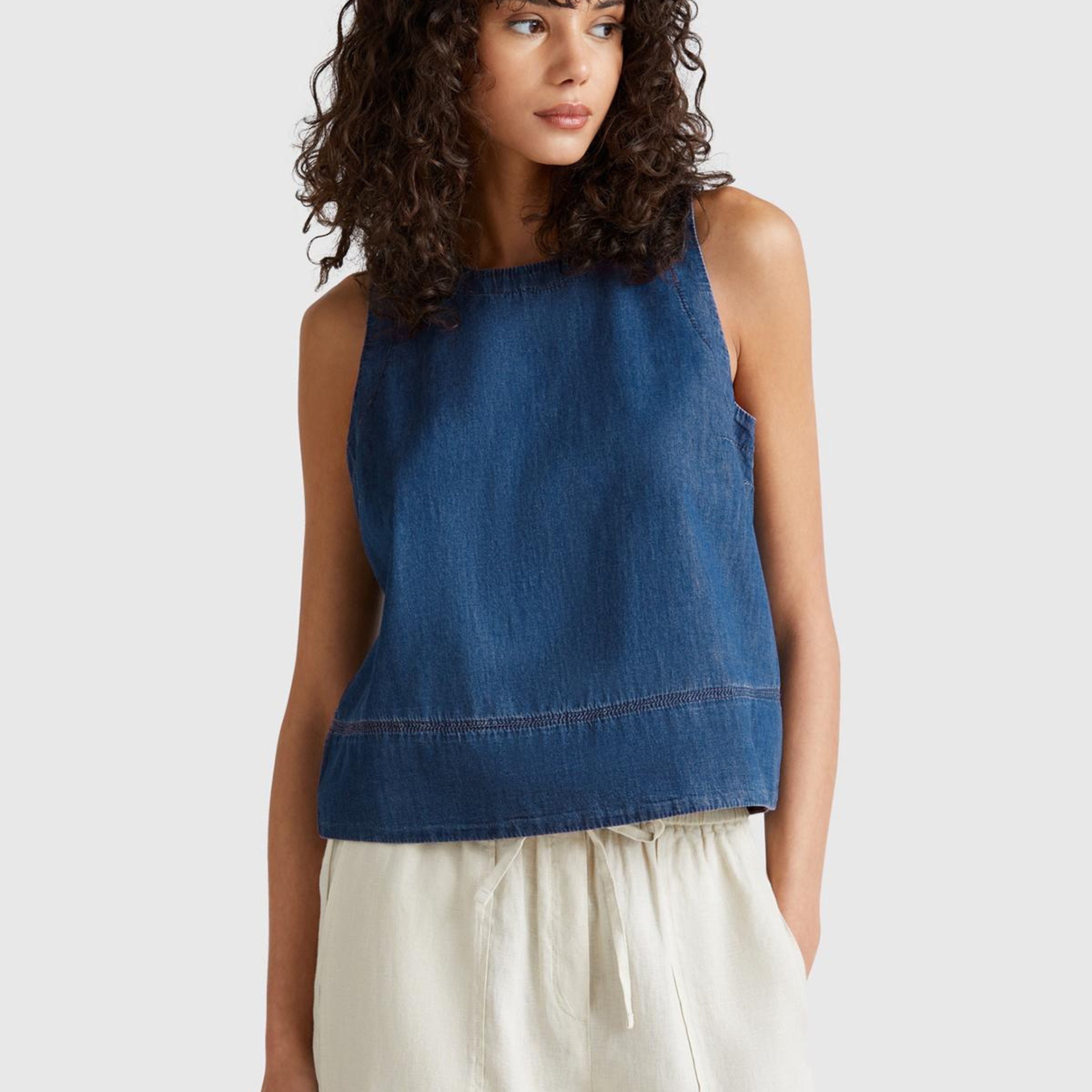 Kadın Koyu Mavi %100 Koton Kolsuz Şamre Bluz