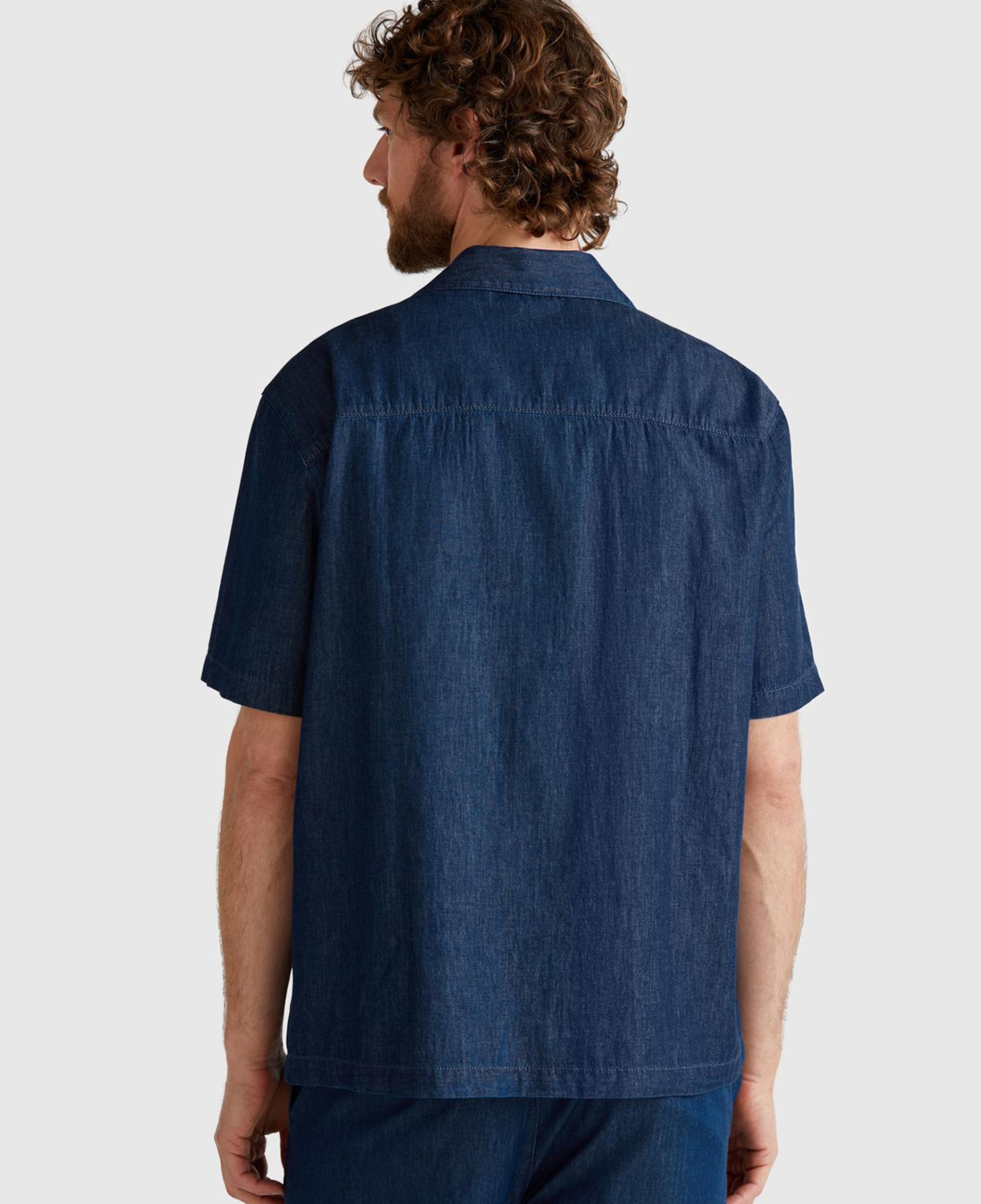 Erkek Koyu Mavi %100 Koton Kısa Kollu Kamp Yaka Gömlek