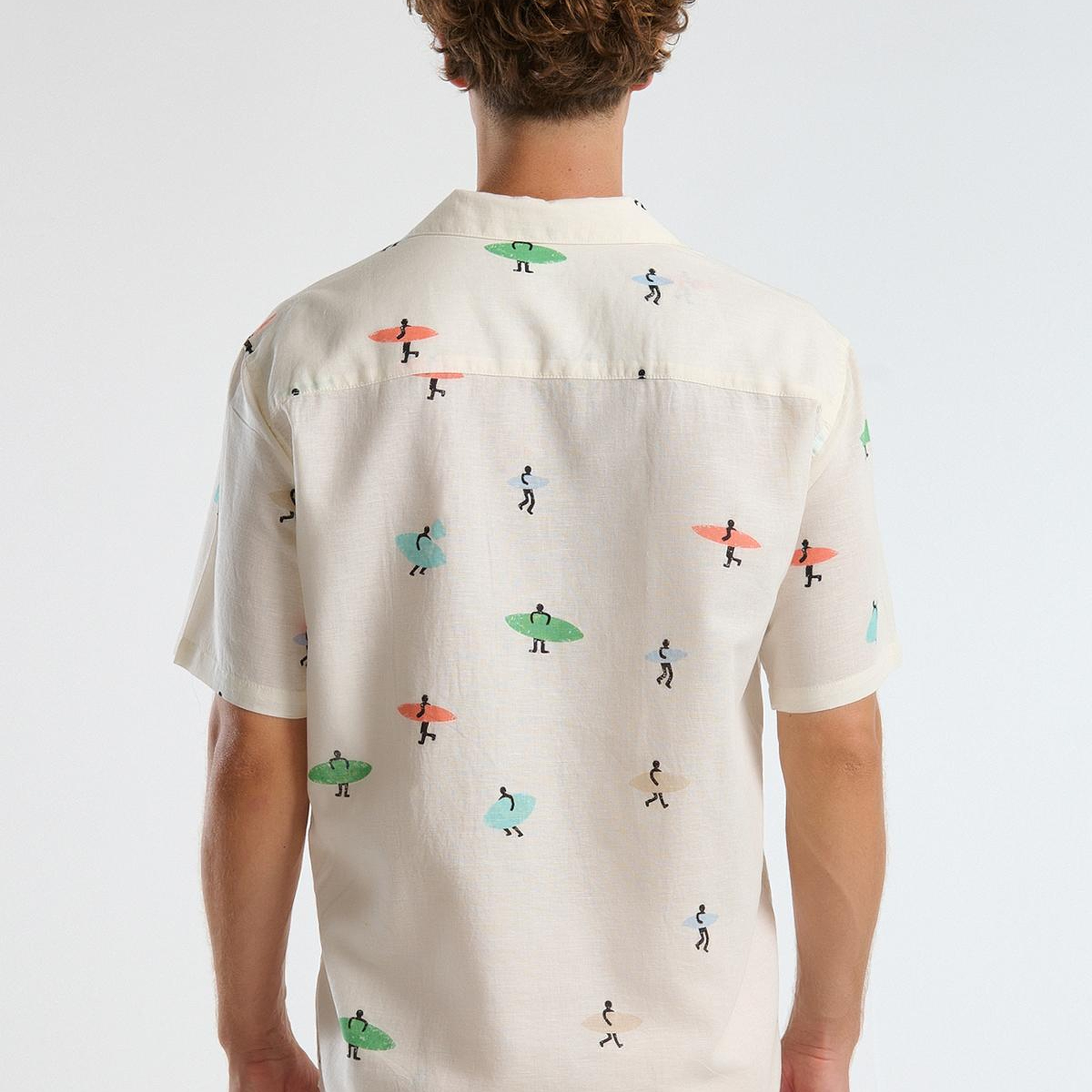 Erkek Beyaz Pamuk Keten Karışımlı Desenli Bowling Yaka Kısa Kollu Gömlek