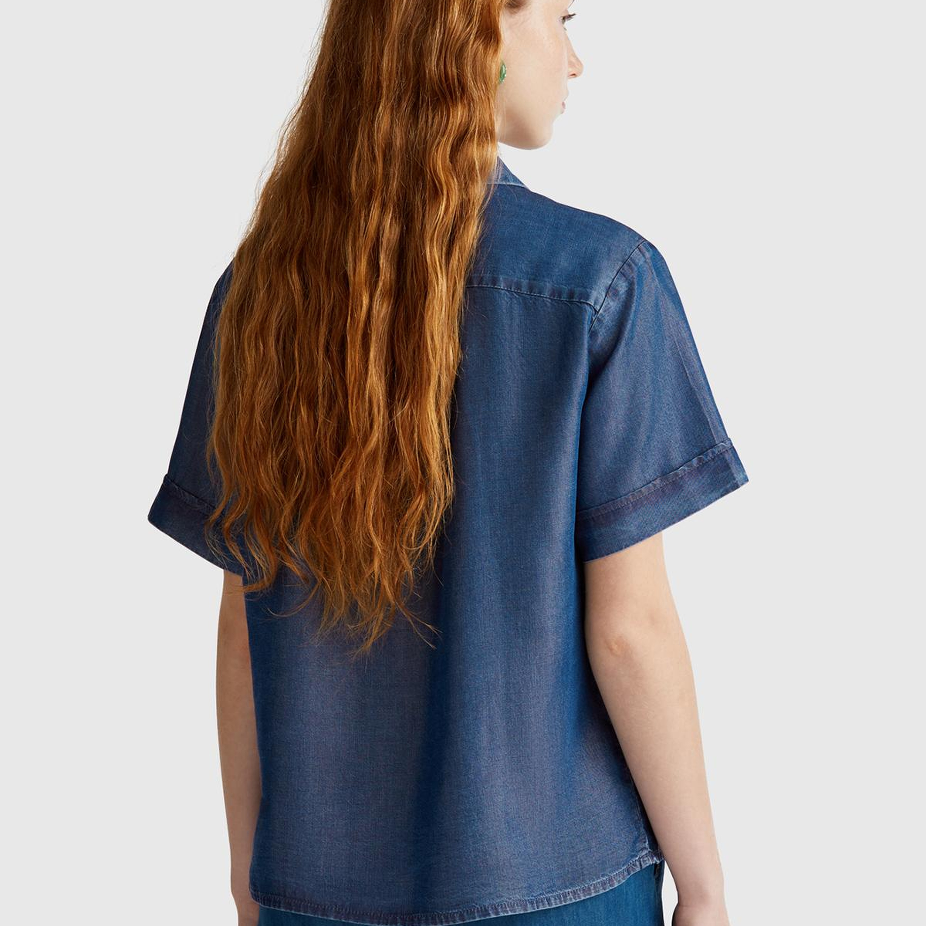 Kadın Koyu Mavi %100 Liyosel Kısa Kollu Denim Gömlek