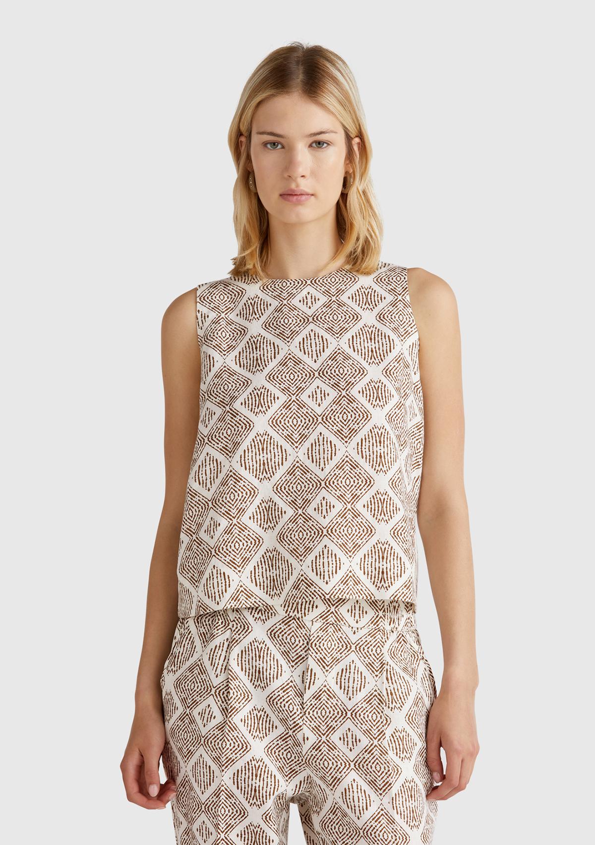 Kadın Beyaz Mix %100 Keten Desenli Kolsuz Bluz