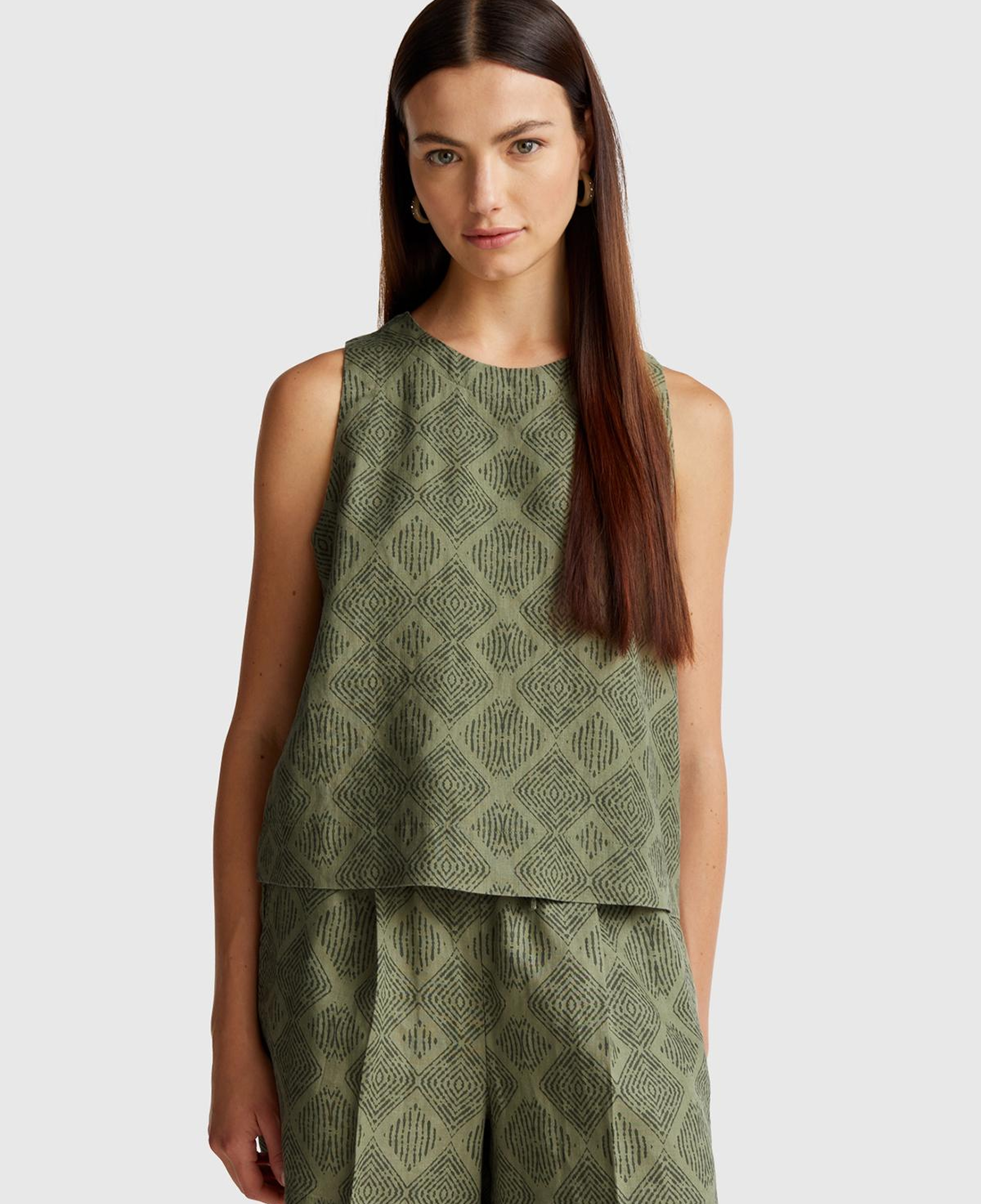 Kadın Haki %100 Keten Desenli Kolsuz Bluz