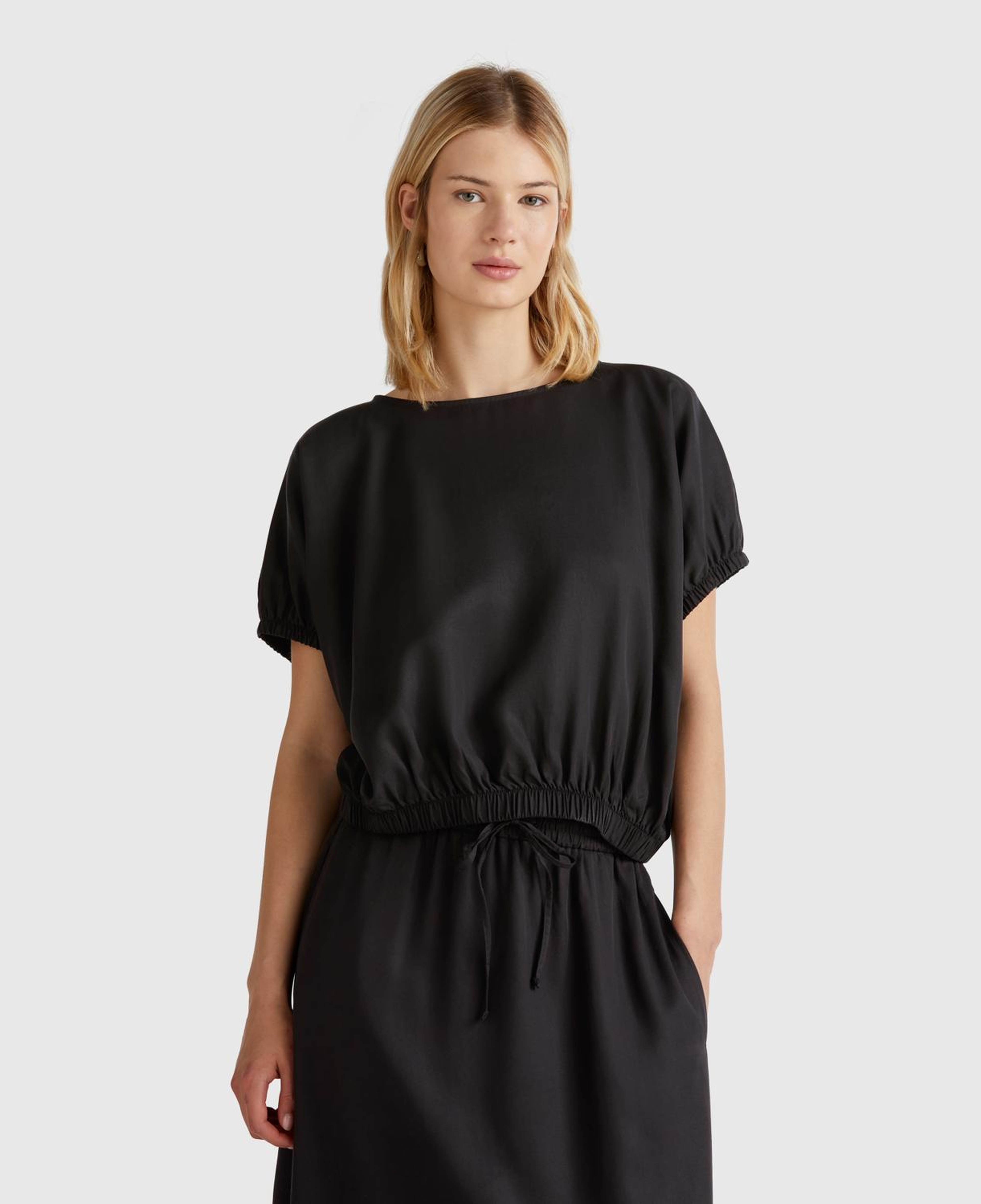 Kadın Siyah %100 Liyosel Beli Lastikli Kimona Kol Bluz