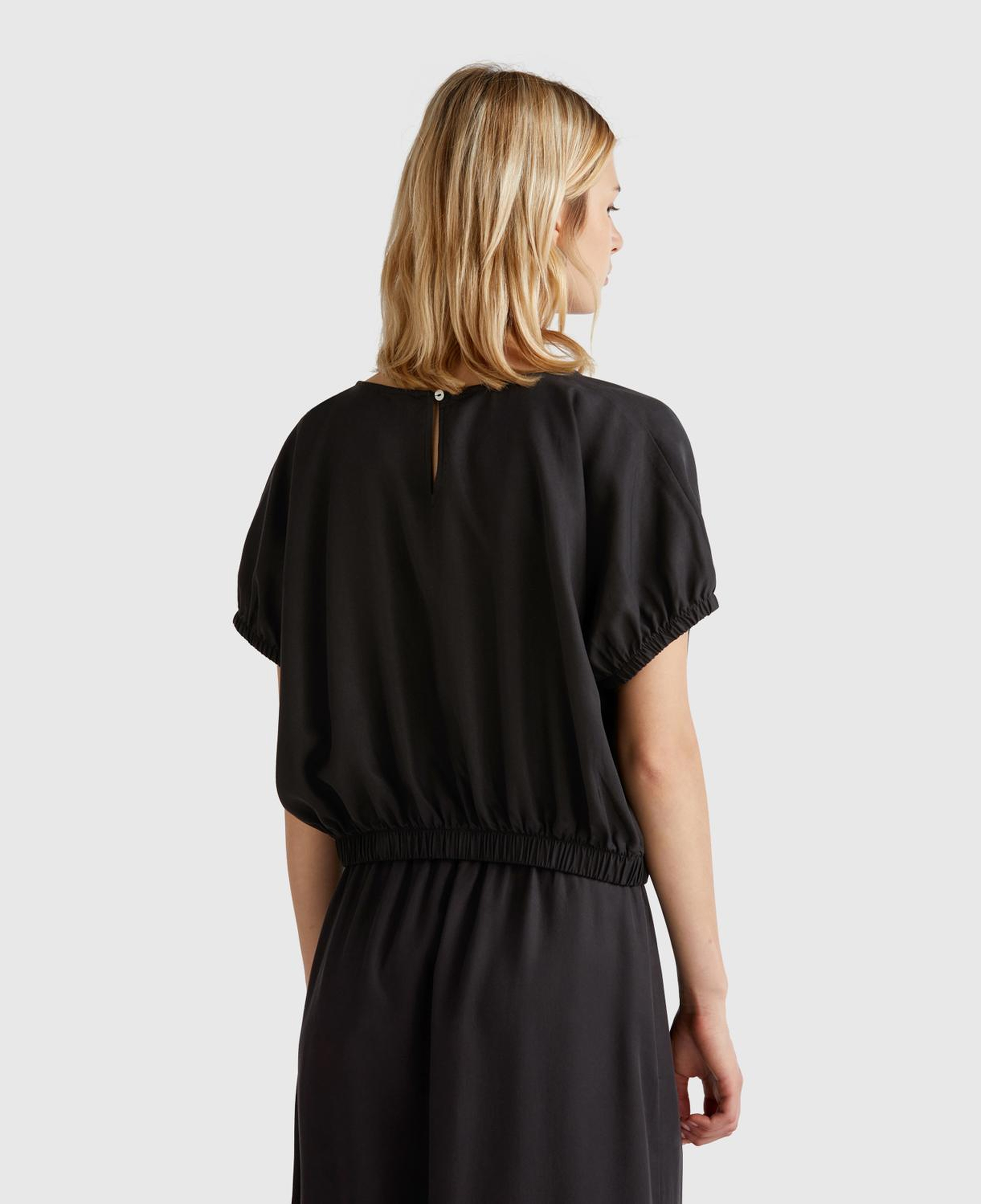 Kadın Siyah %100 Liyosel Beli Lastikli Kimona Kol Bluz