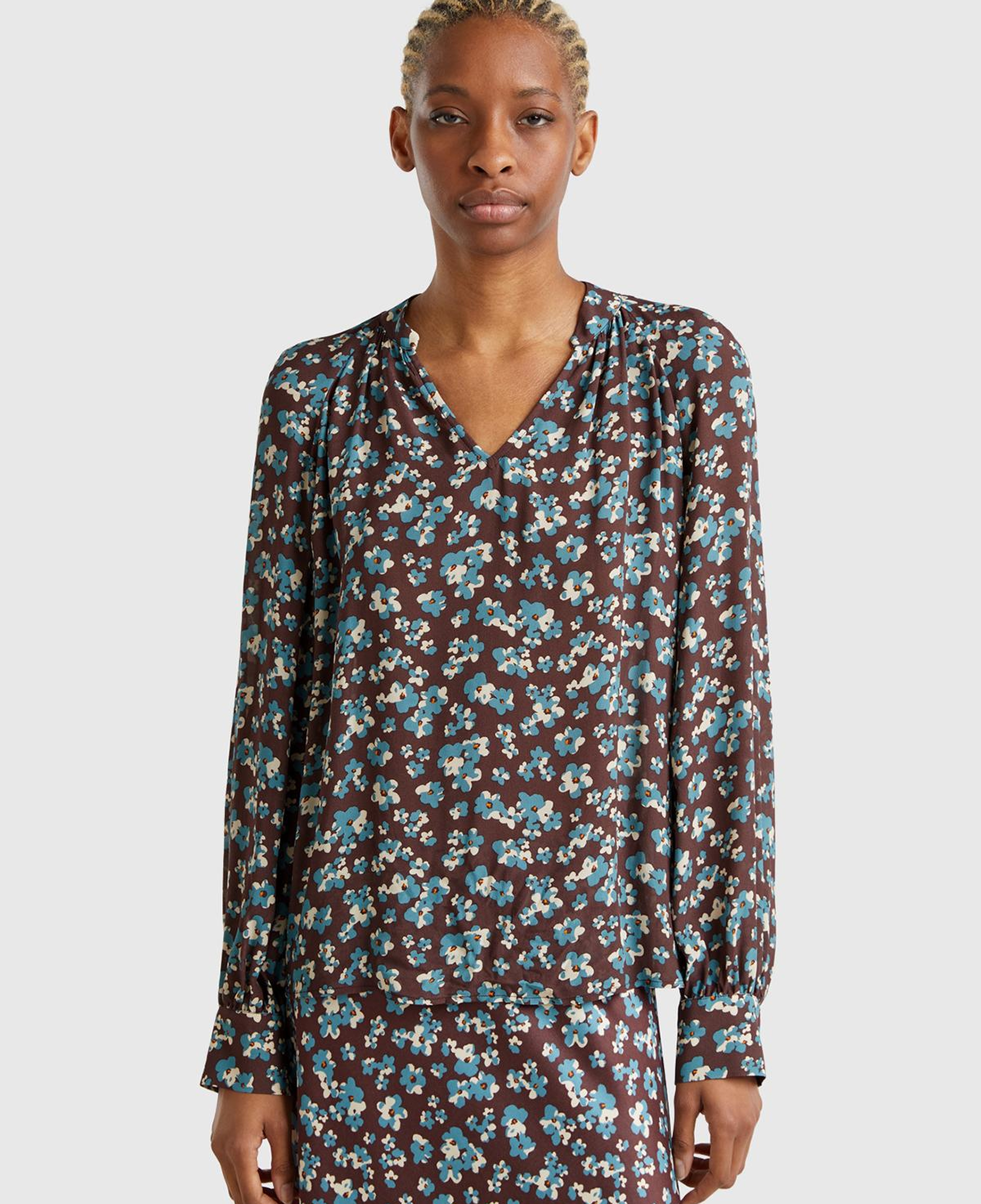 Kadın Kahverengi %100 Viskoz V Yaka Raglan Kol Bluz