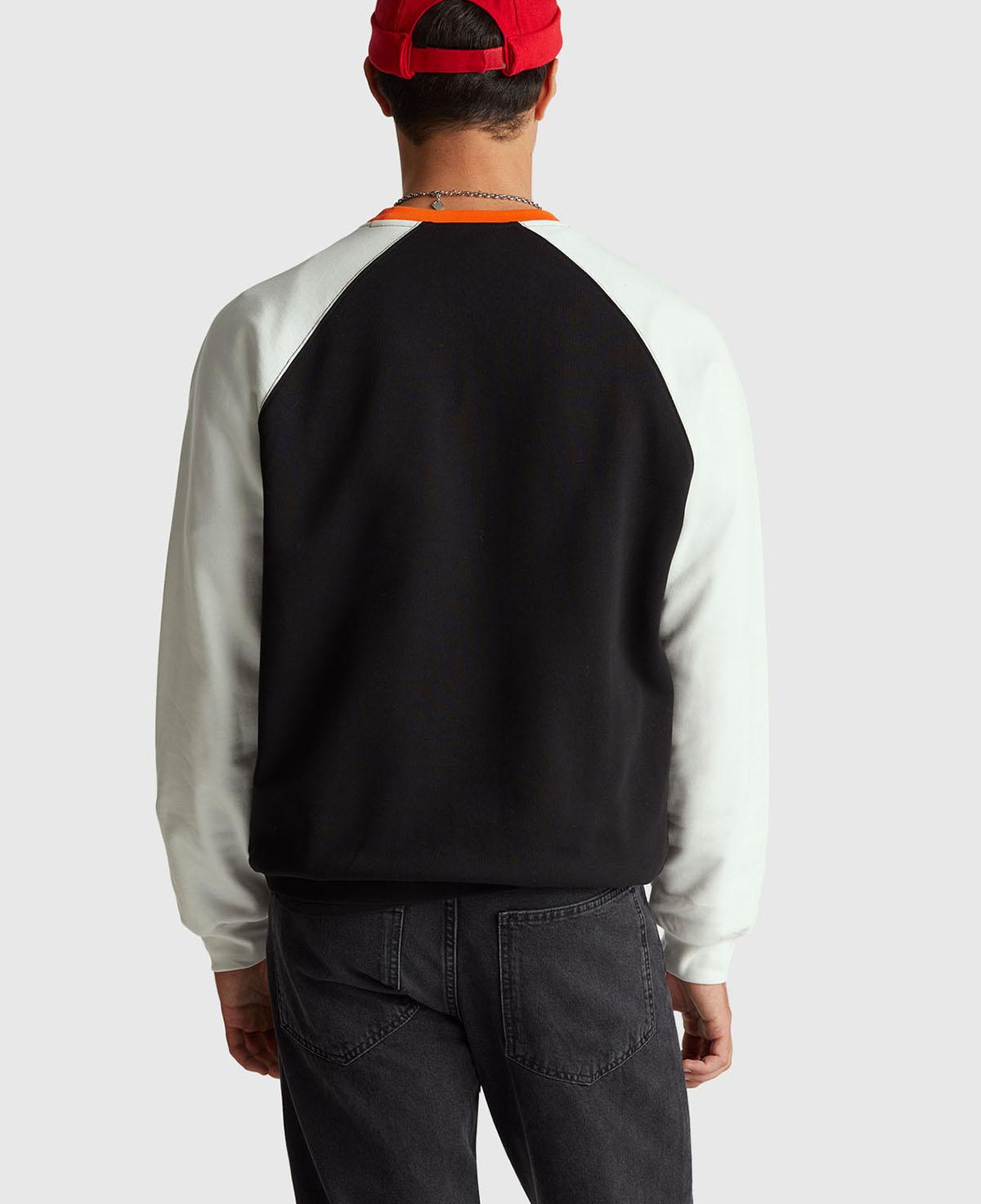 Erkek Siyah  %100 Pamuk Relaxed Fit Stranger Things Baskılı Sweatshirt