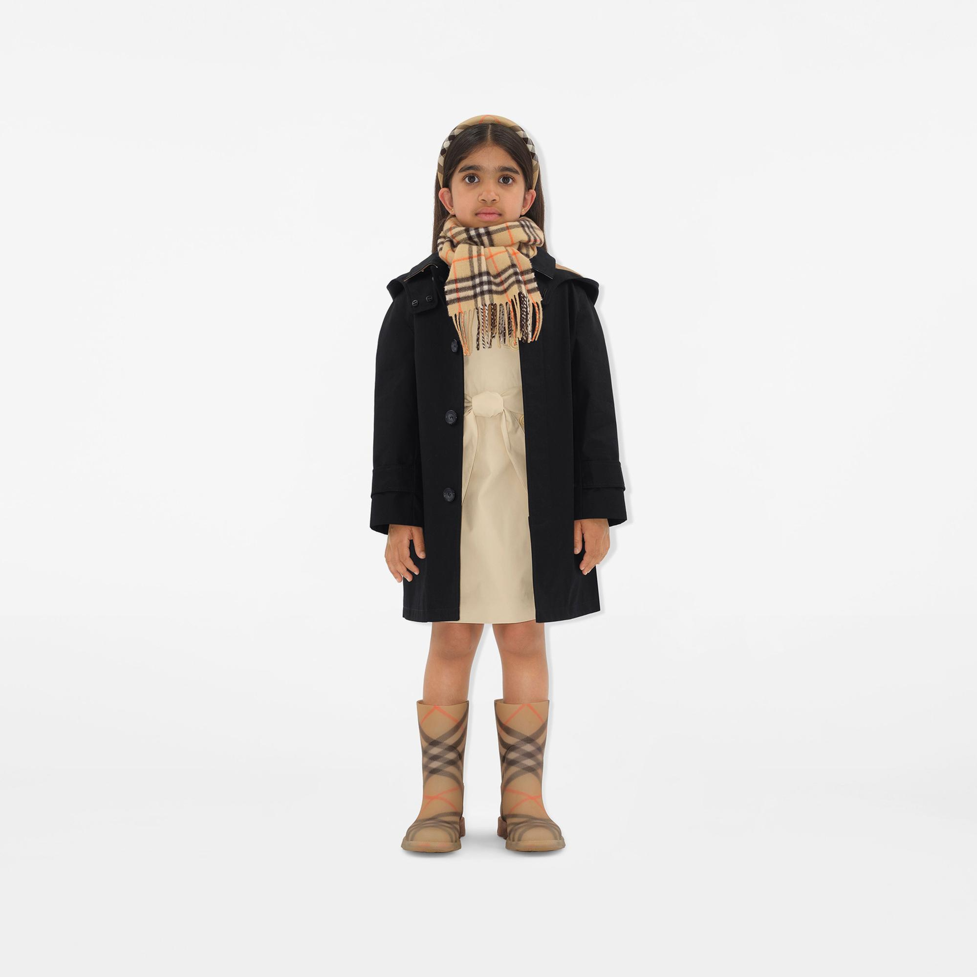 Burberry Çocuk Siyah Mont