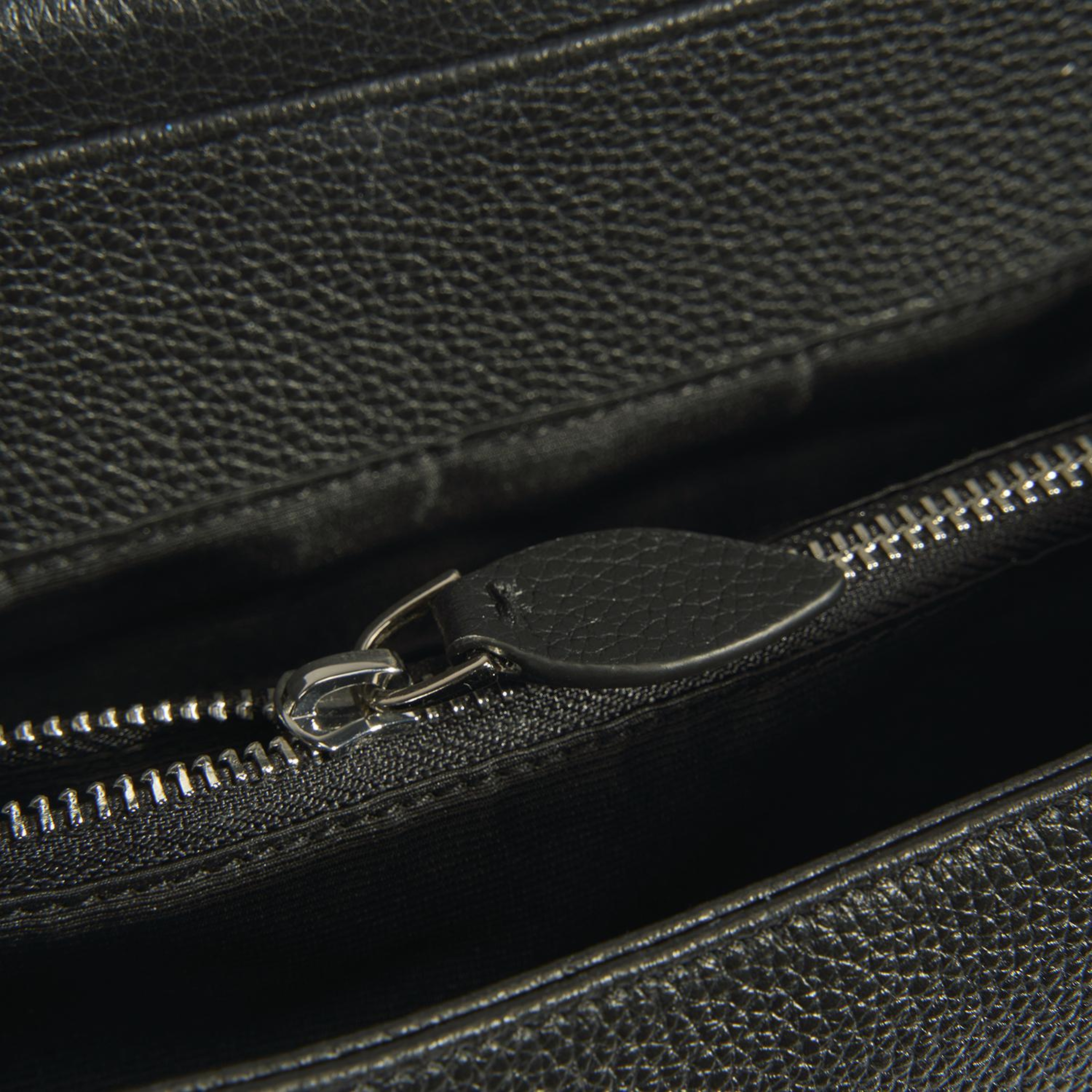 Avenar Siyah Erkek Postacı Çantası