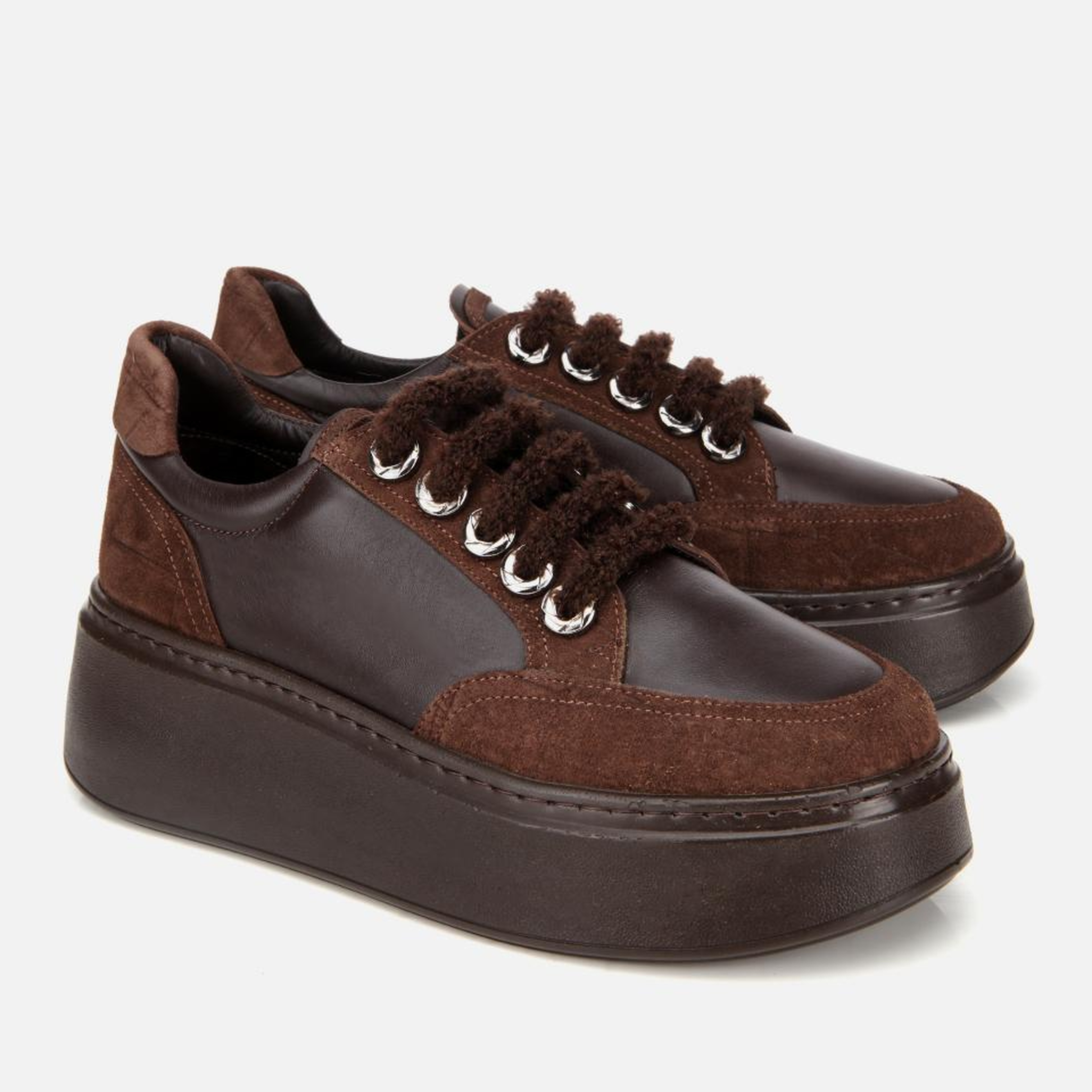 Kadın Deri Kahverengi Bağcık Detaylı Kalın Tabanlı Spor Ayakkabı