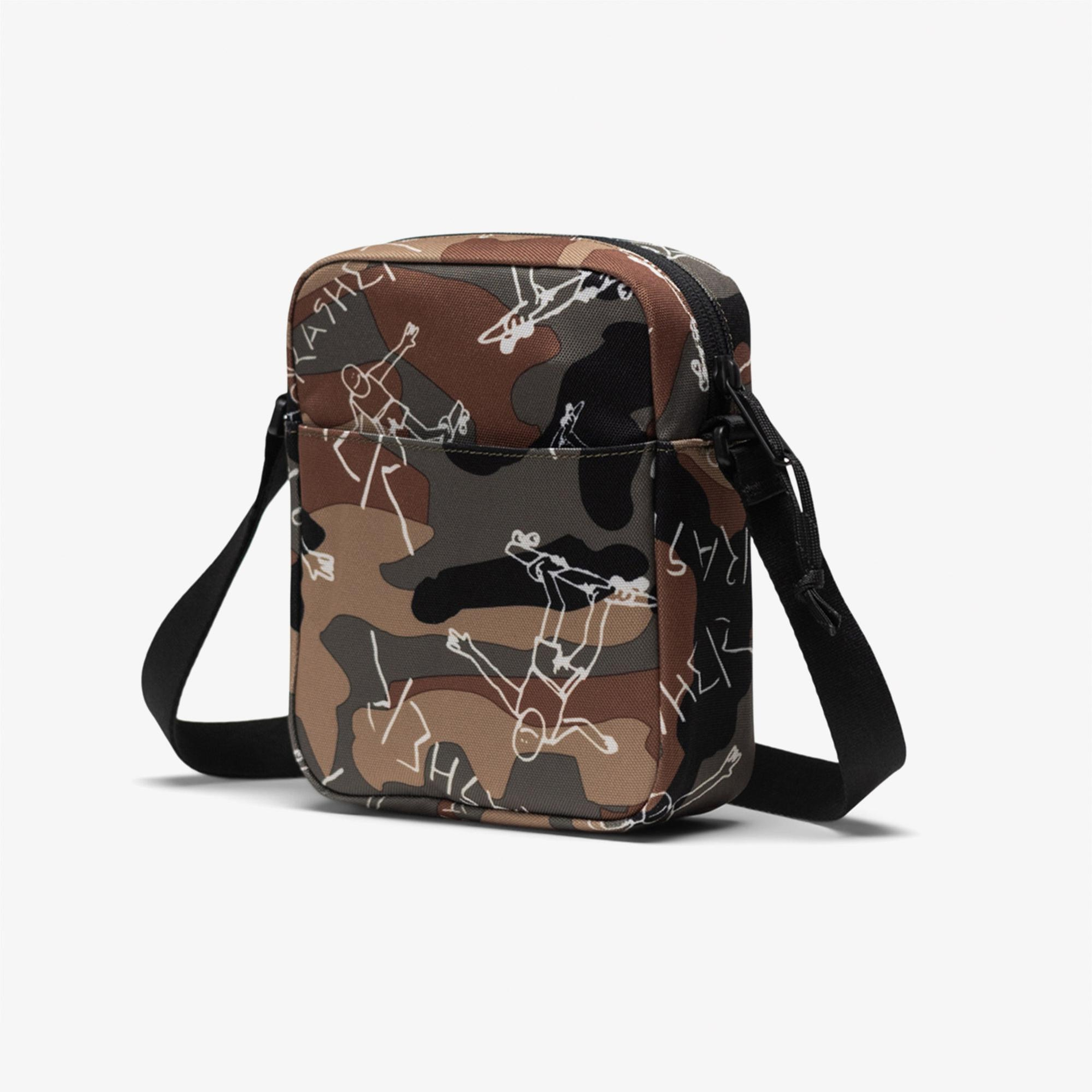 Herschel Trasher Gonz Unisex Kamuflaj Omuz Çantası