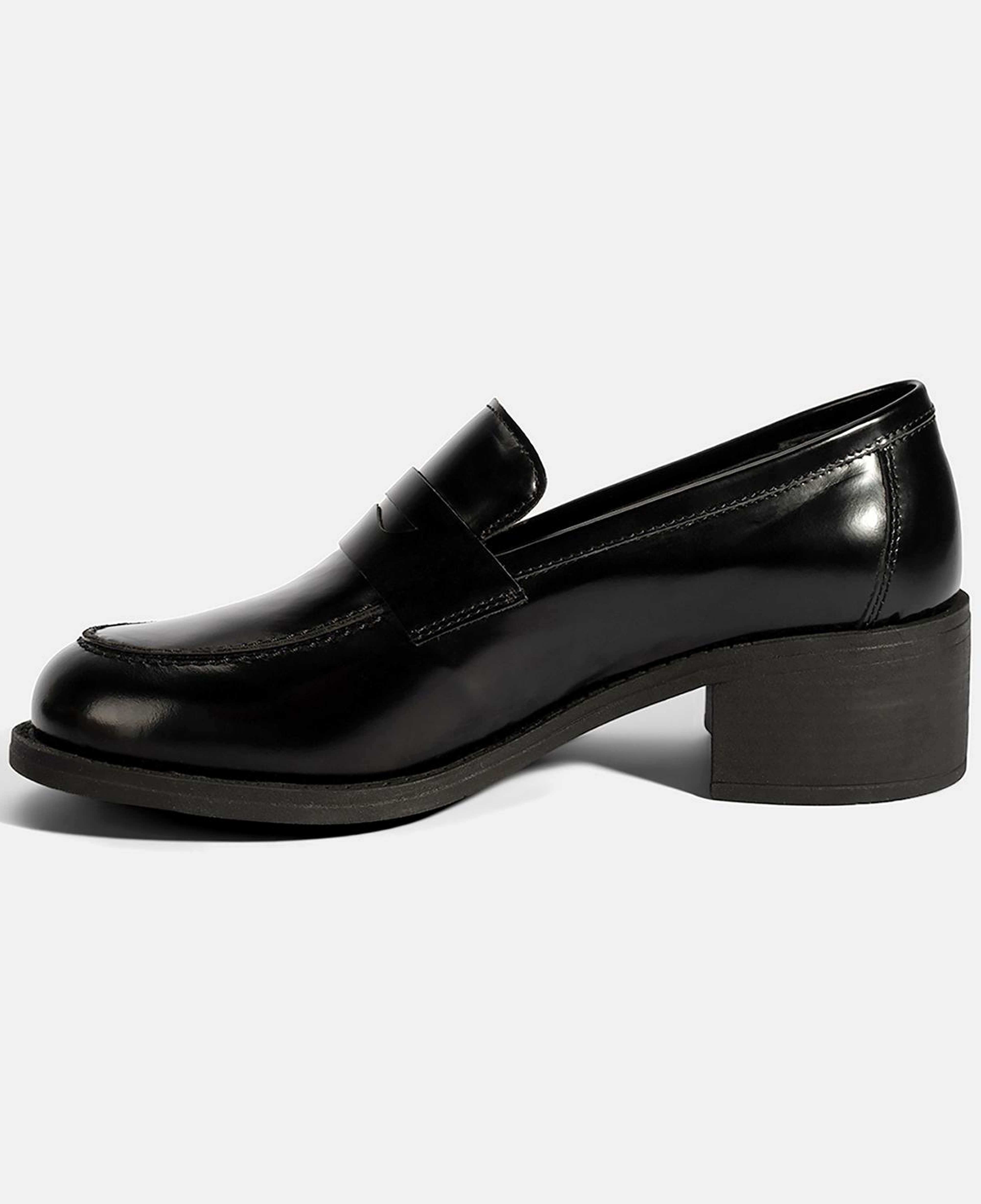 Kadın Siyah Topuklu Deri Loafer