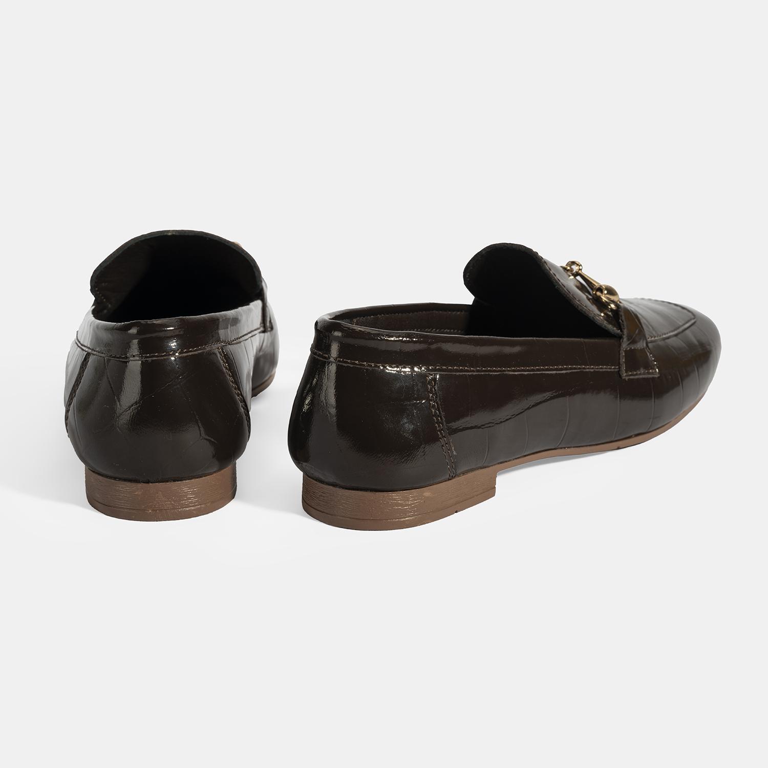 Kadın Kahve Kroko Baskılı Toka Detaylı Deri Loafer