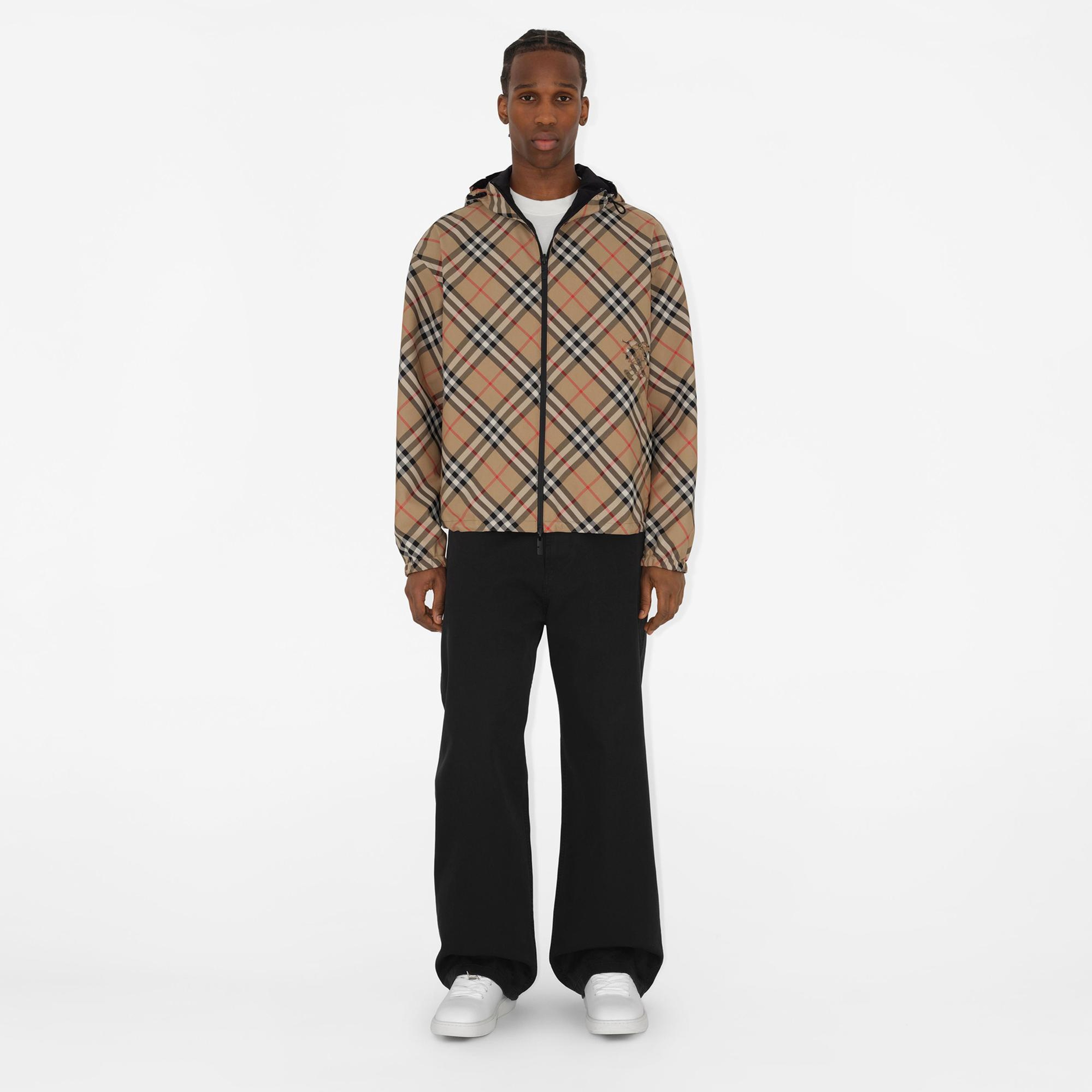 Burberry Tec Reversible Erkek Bej Mont