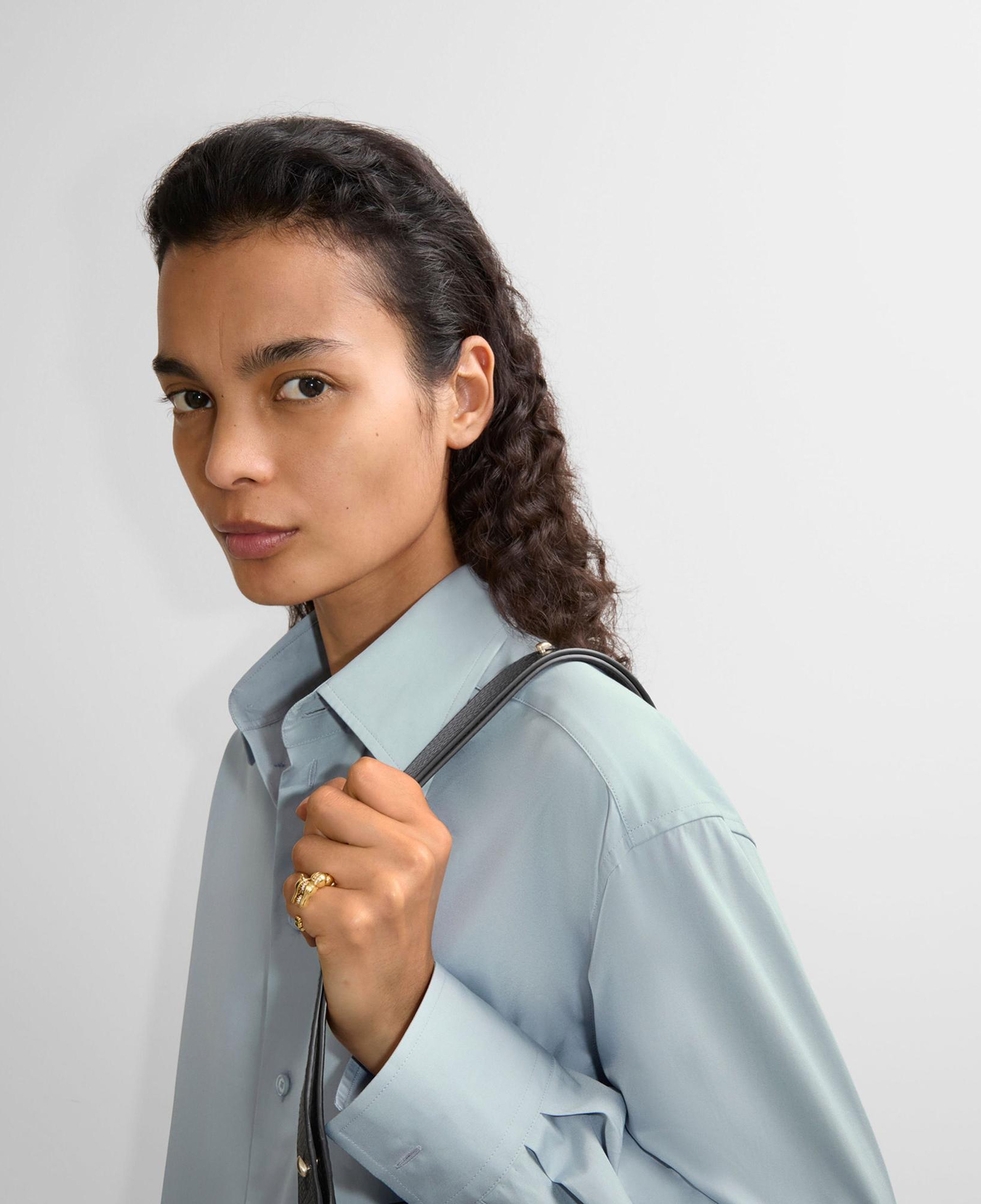 Burberry Horse Sphere Pavé Kadın Altın Rengi Yüzük