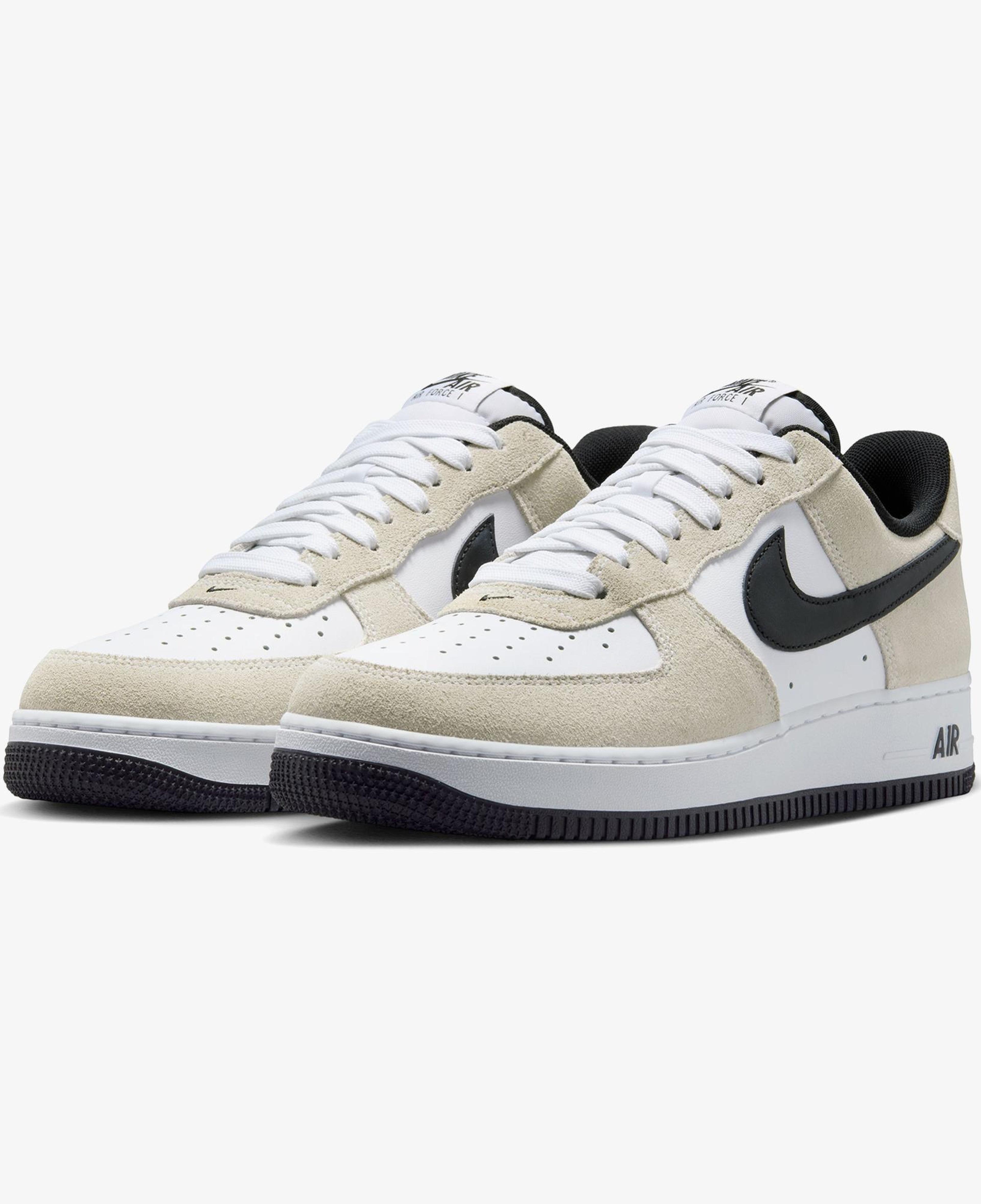 Nike Air Force 1 '07 LV8 Erkek Beyaz Spor Ayakkabı