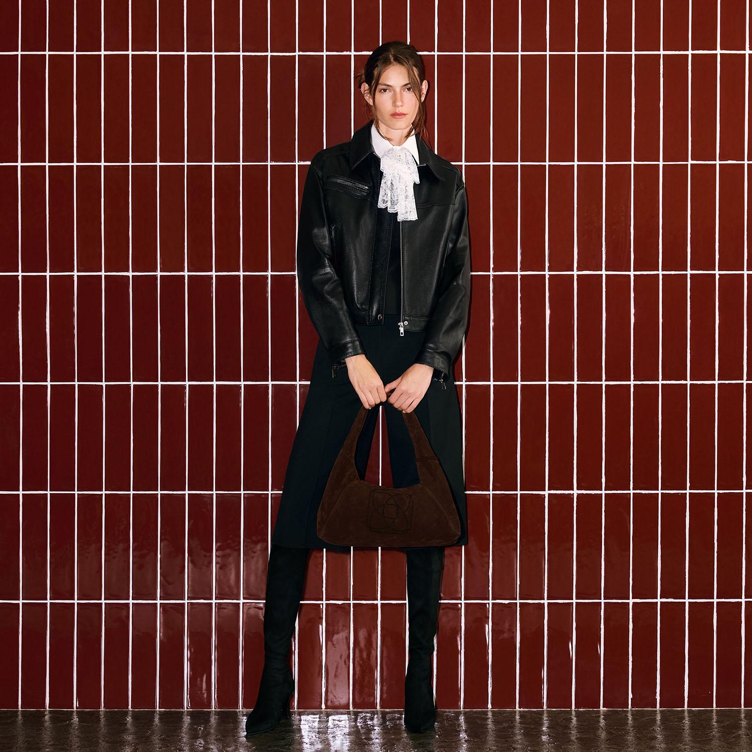 Kadın Siyah Yakalı Deri Bomber Ceket