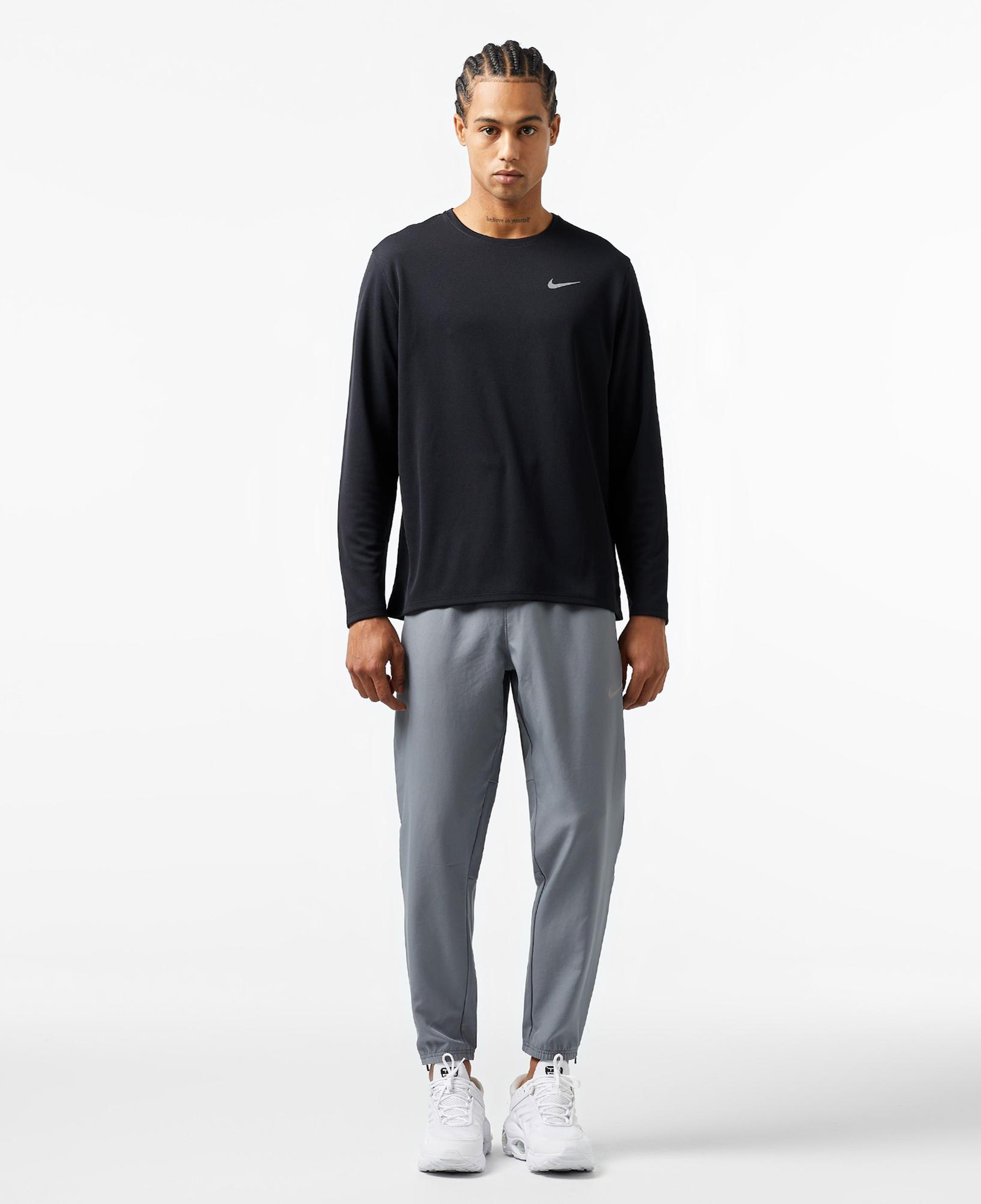 Nike Dri-Fit Challenger Woven Erkek Gri Eşofman Altı