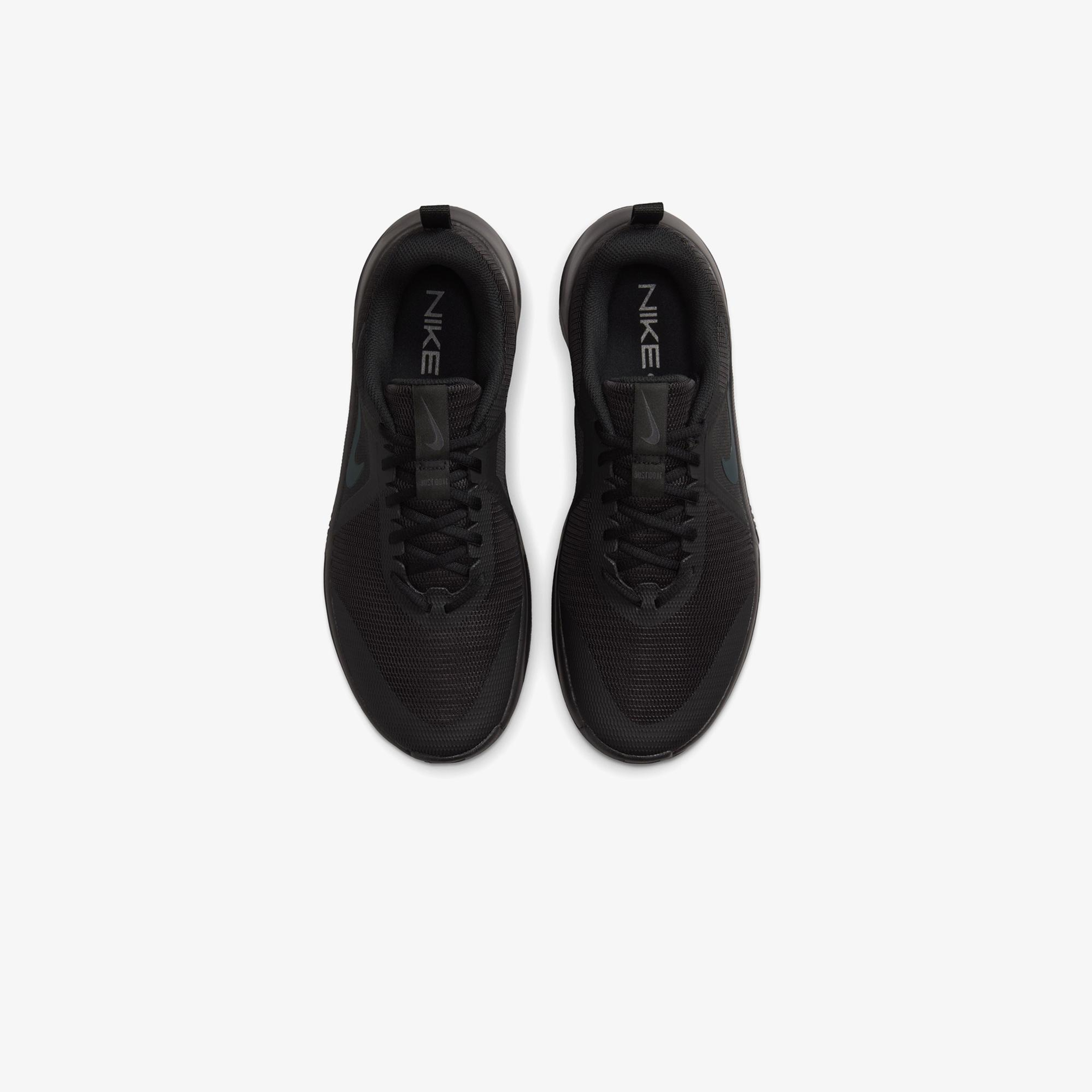 Nike MC Trainer 3 Erkek Siyah Spor Ayakkabı